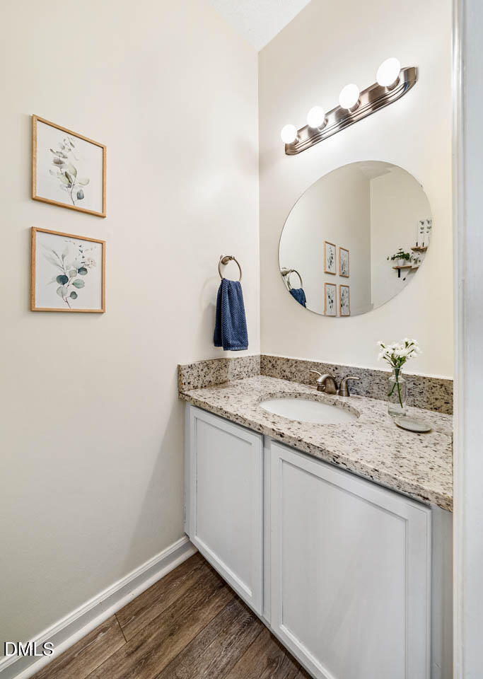 1403 Big Leaf Loop Property Photo 12