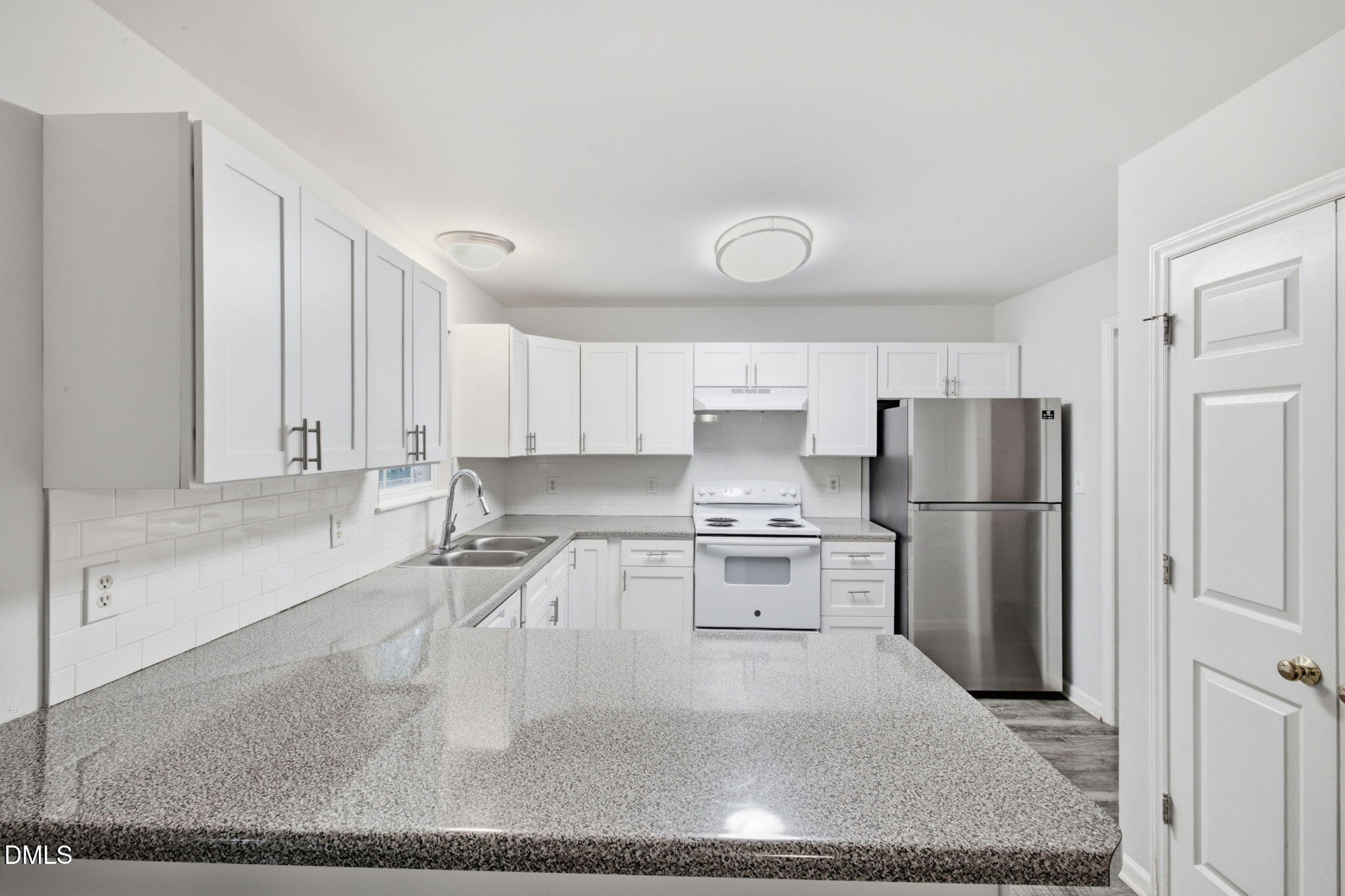 1109 Timber Drive Property Photo 9