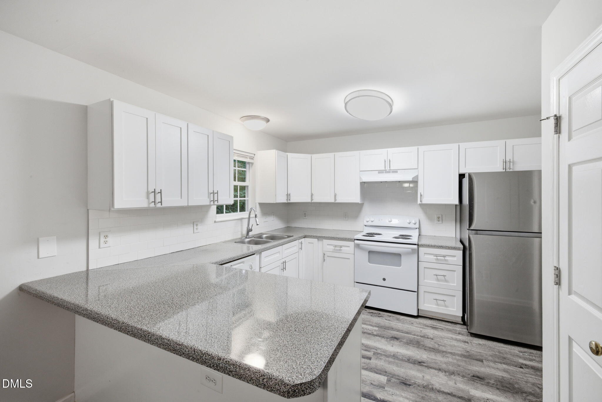 1109 Timber Drive Property Photo 10