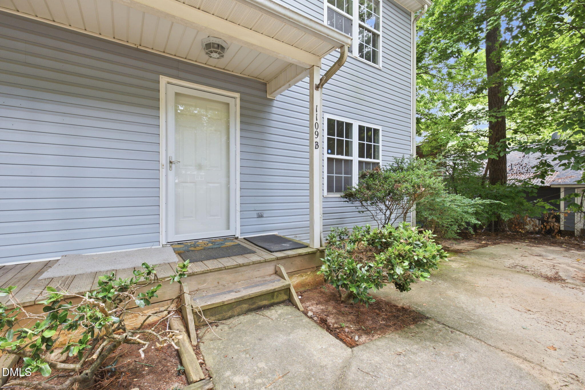 1109 Timber Drive Property Photo 12