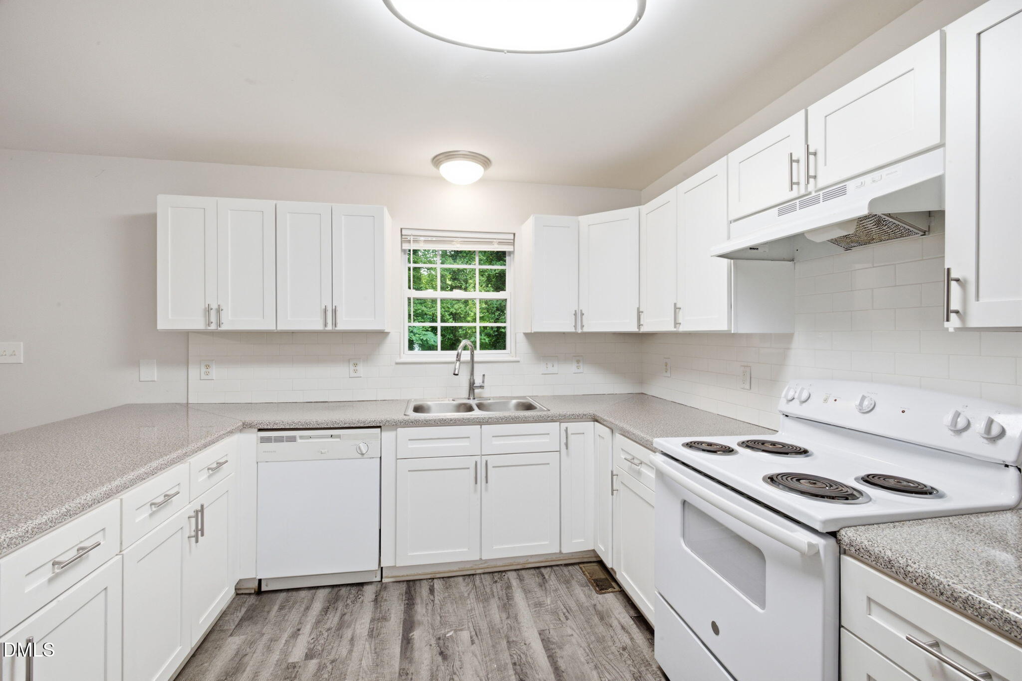 1109 Timber Drive Property Photo 13
