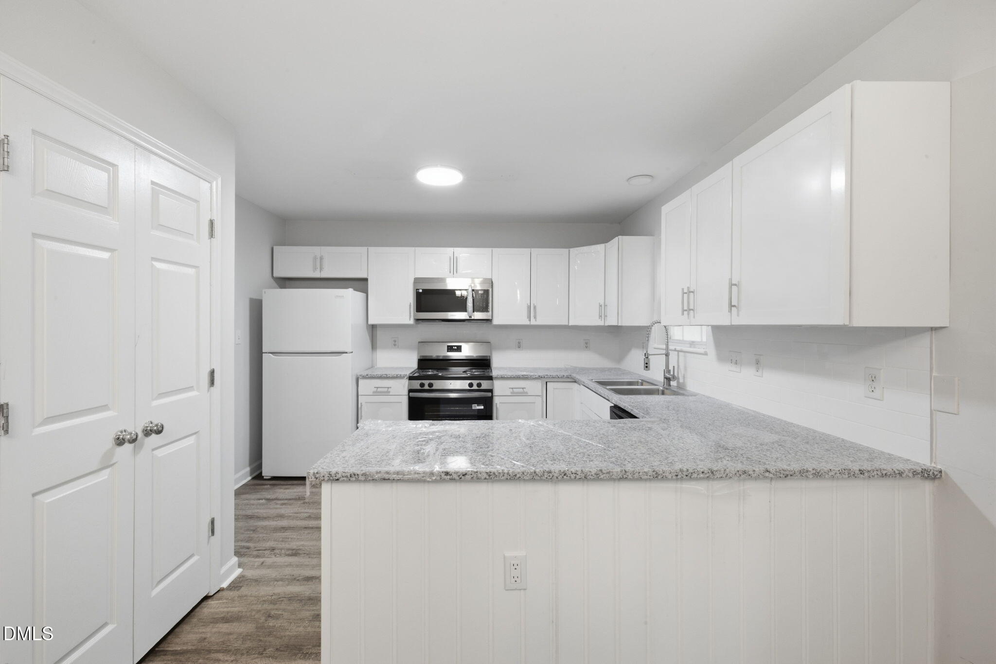 1109 Timber Drive Property Photo 18