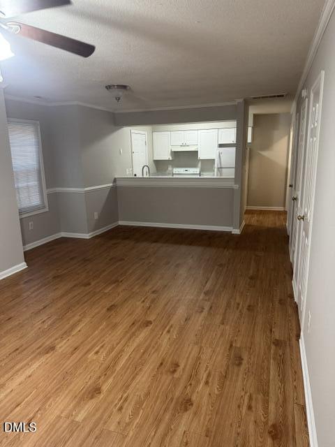 4300 Presley Ct. Court A, B, C, D Property Photo 8