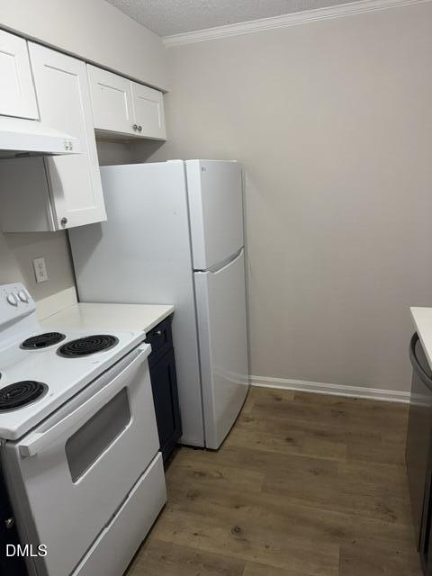 4300 Presley Ct. Court A, B, C, D Property Photo 11