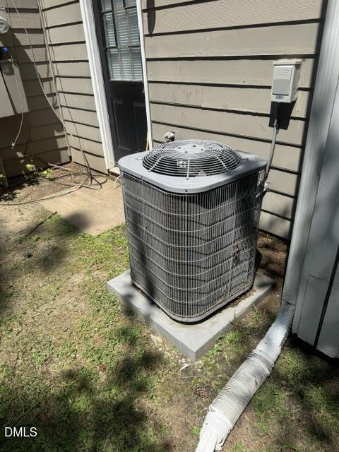 4300 Presley Ct. Court A, B, C, D Property Photo 27