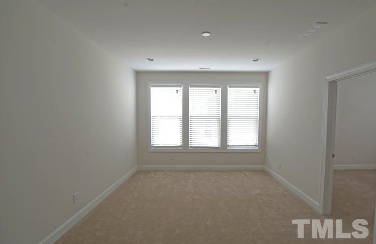 332 Rapport Drive Property Photo 11