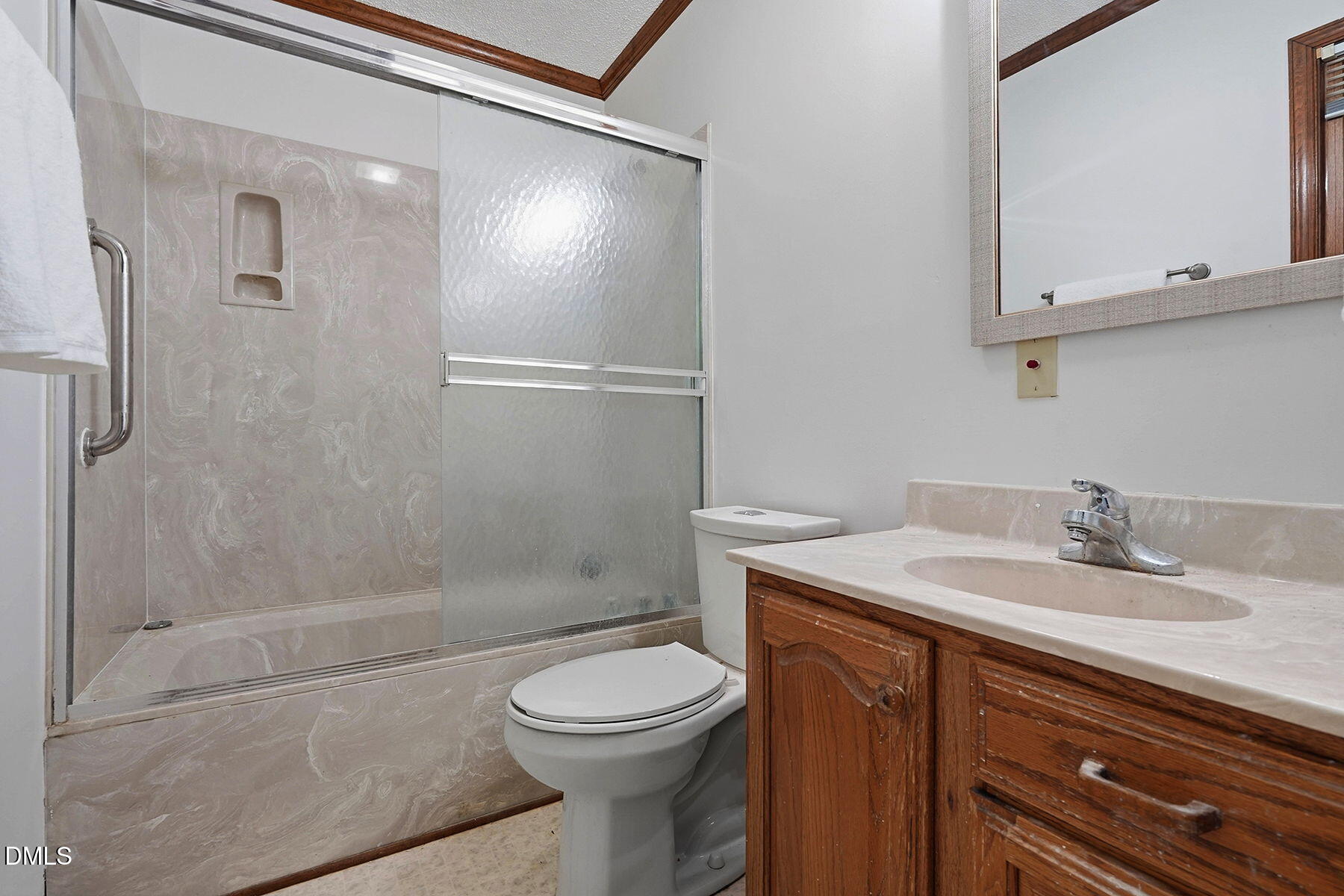 5009 Stockton Drive Property Photo 27