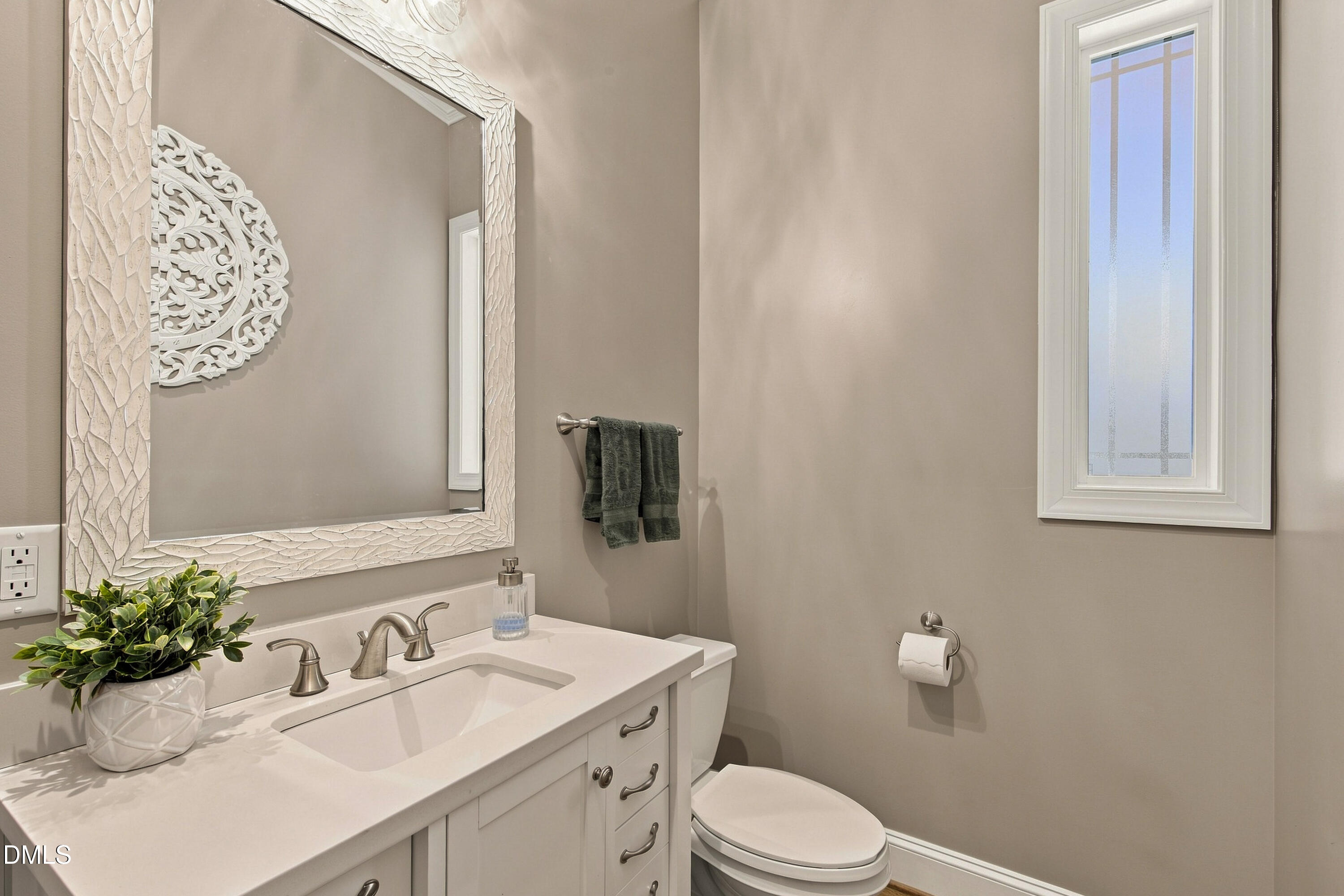 5412 Catmint Court Property Photo 28
