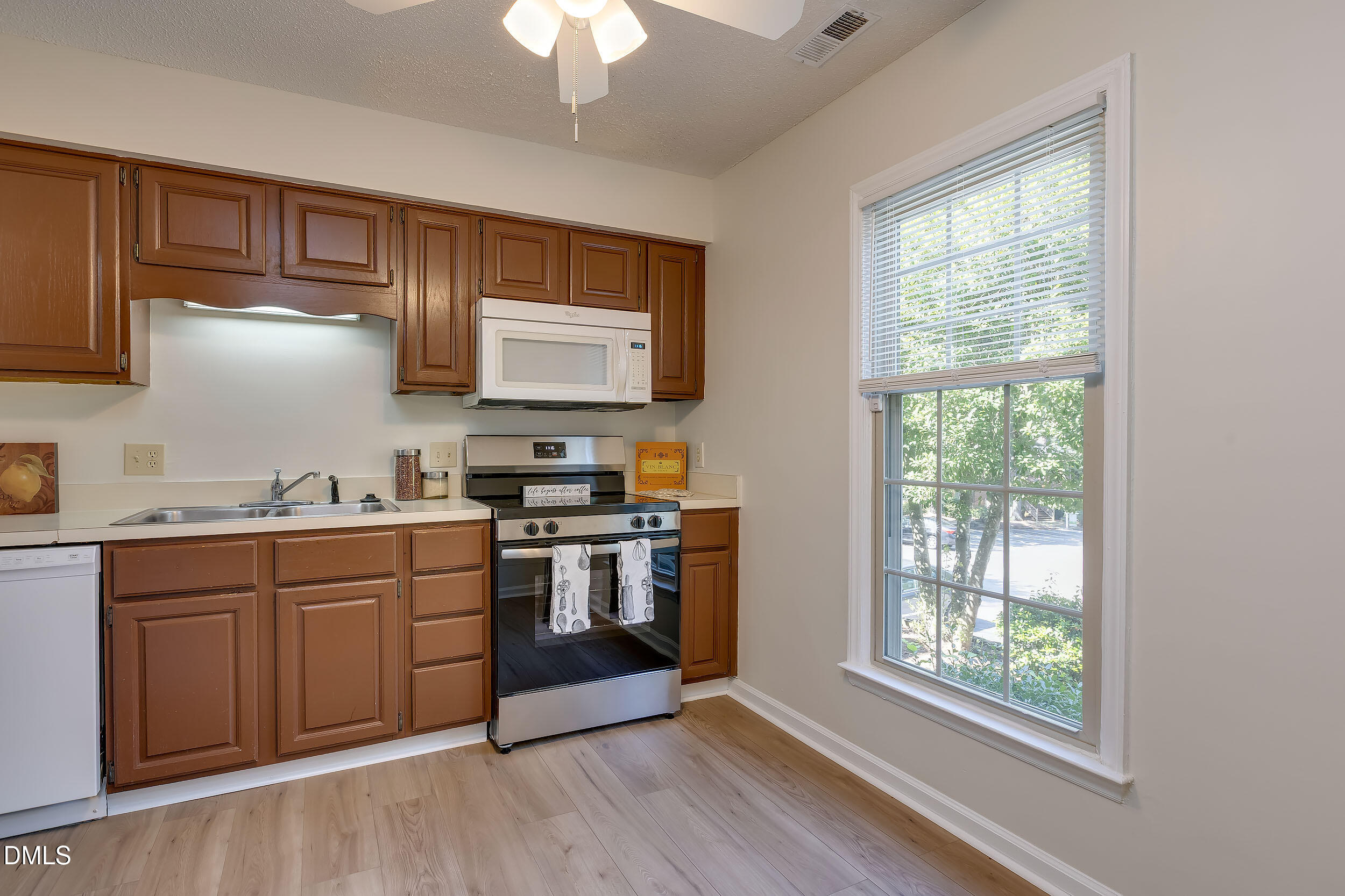 3109 Coachman's Way Property Photo 2