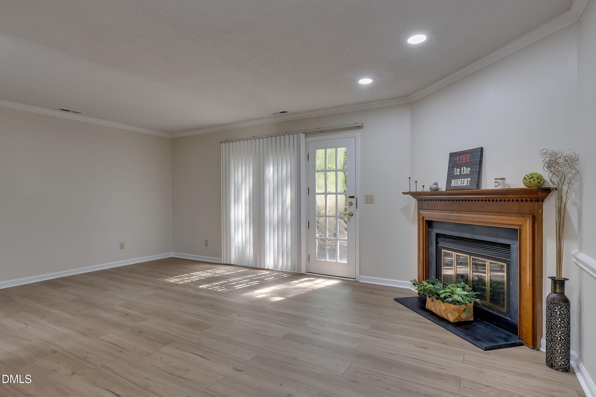 3109 Coachman's Way Property Photo 5