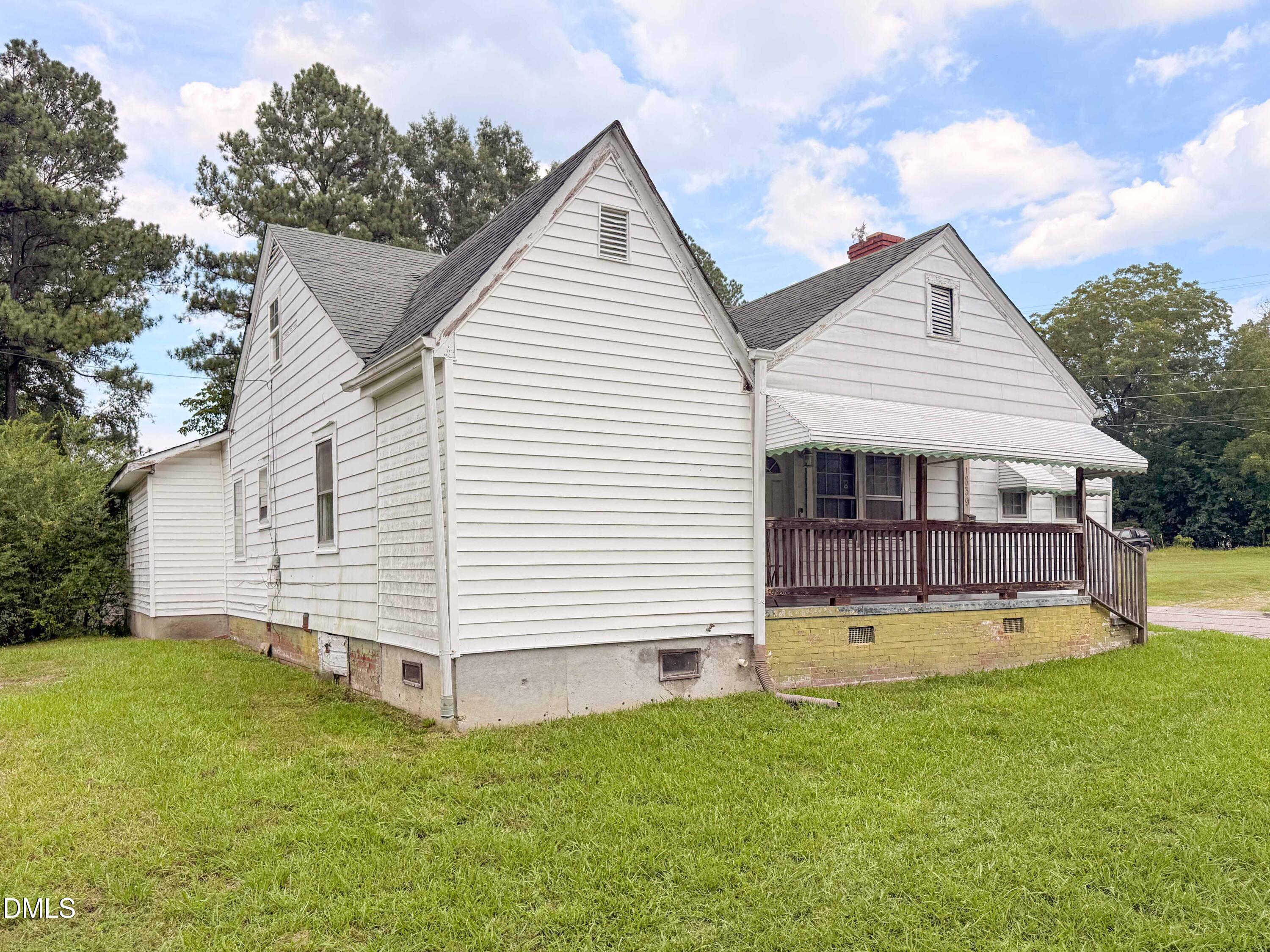 1839 S Alston Avenue Property Photo 4