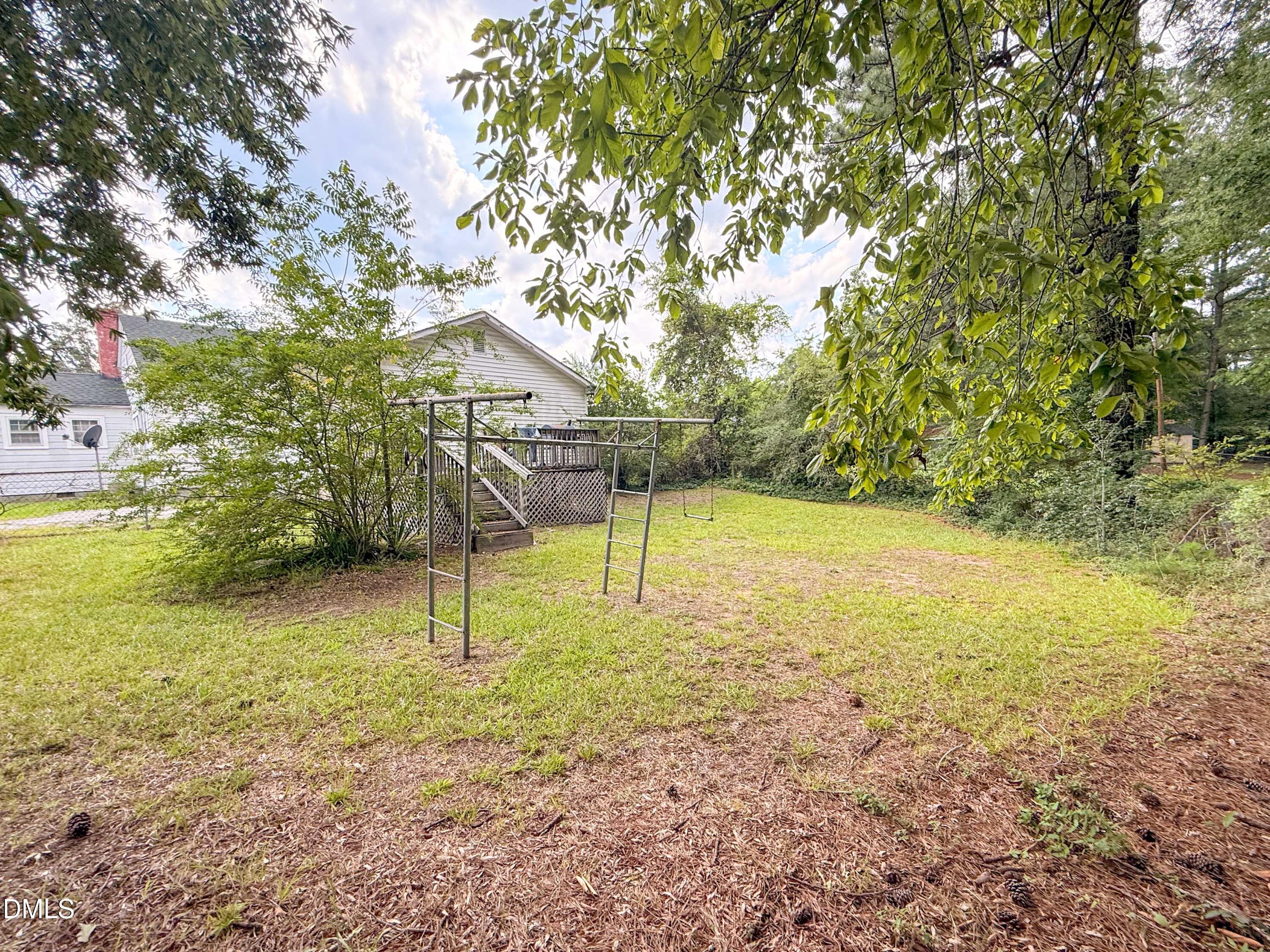 1839 S Alston Avenue Property Photo 8