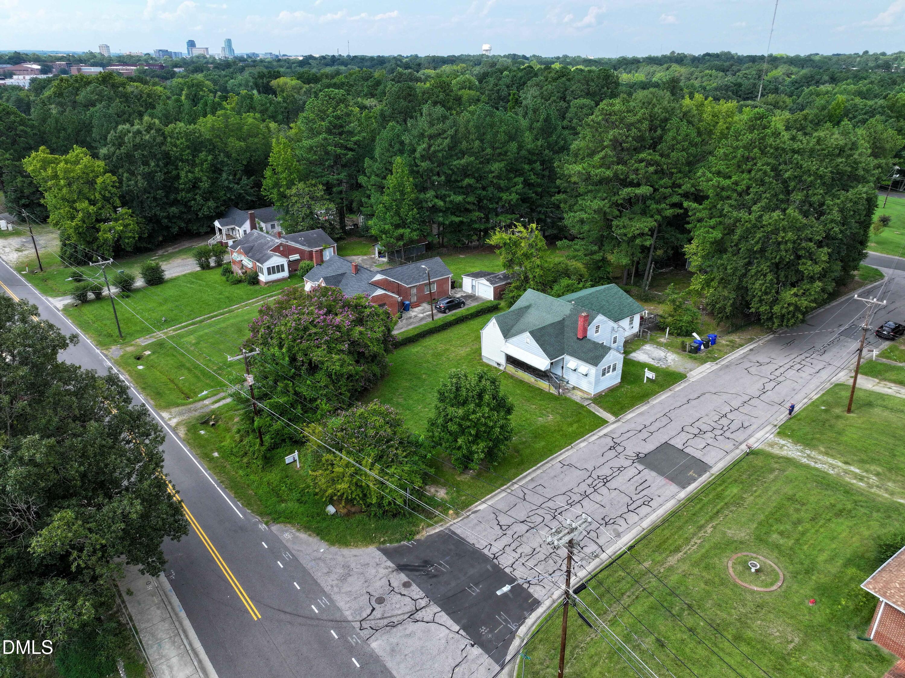 1839 S Alston Avenue Property Photo 11