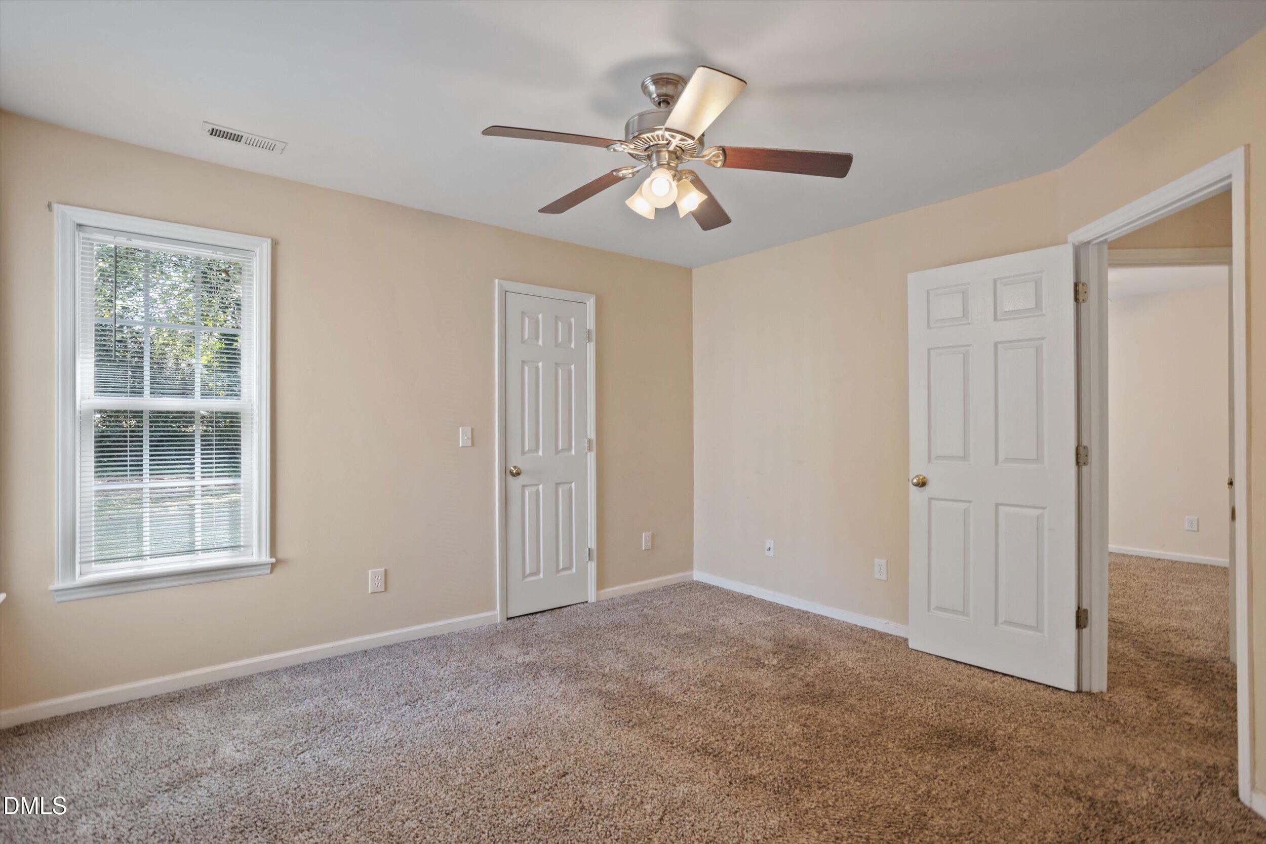 214 Highgate Circle Property Photo 12
