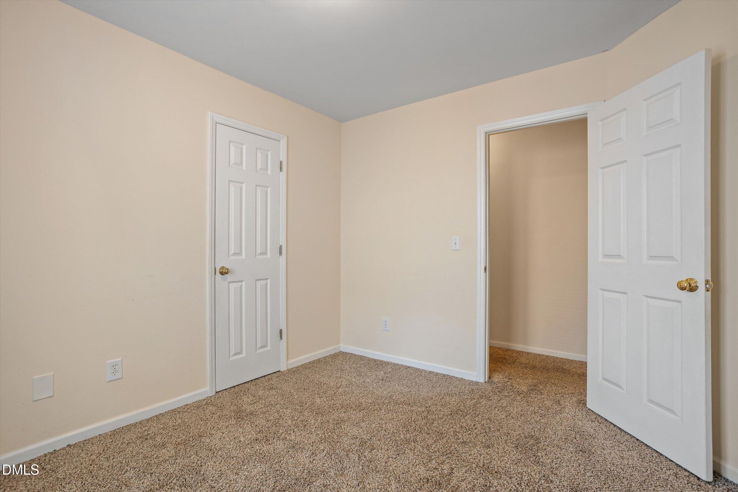 214 Highgate Circle Property Photo 19