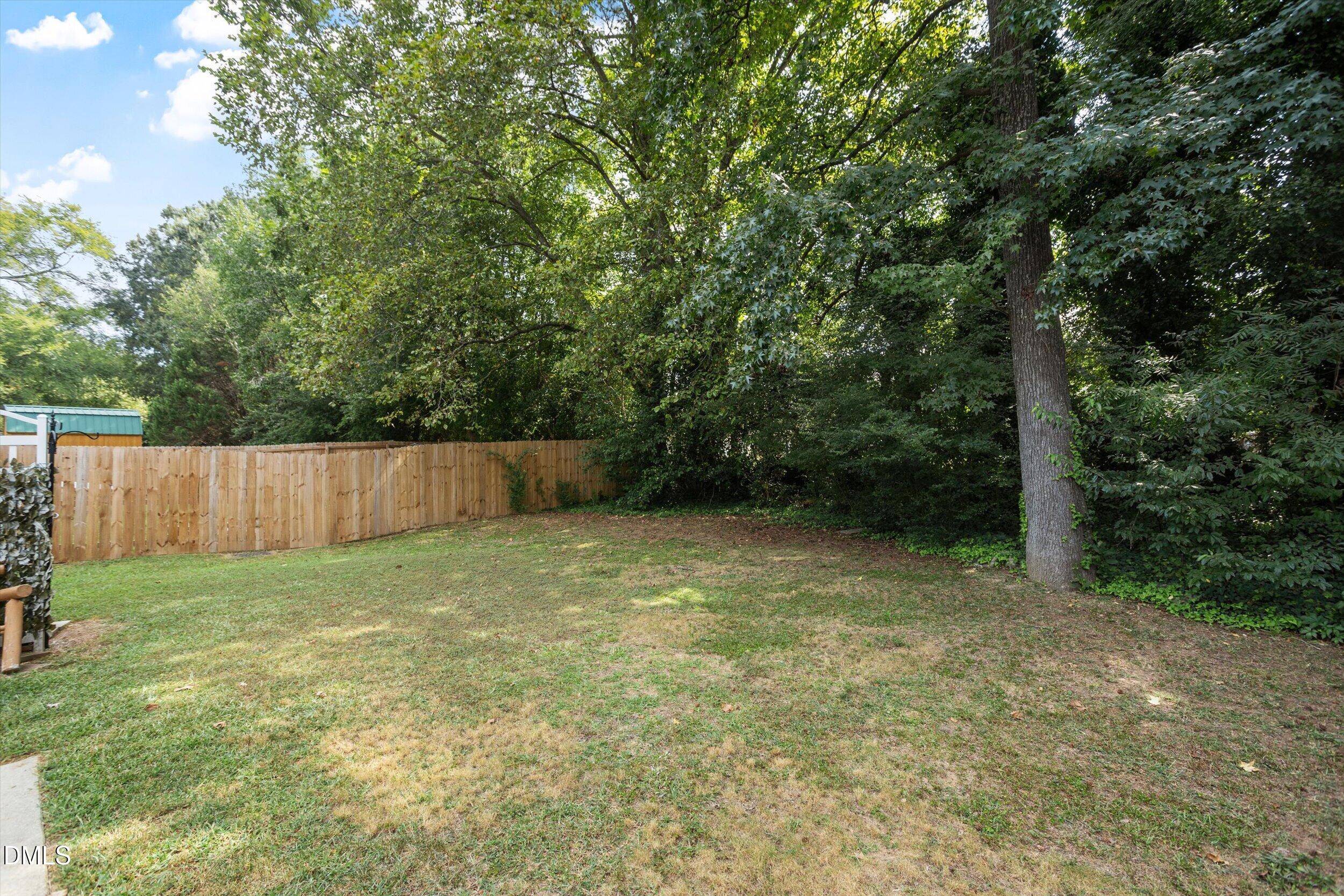 214 Highgate Circle Property Photo 24