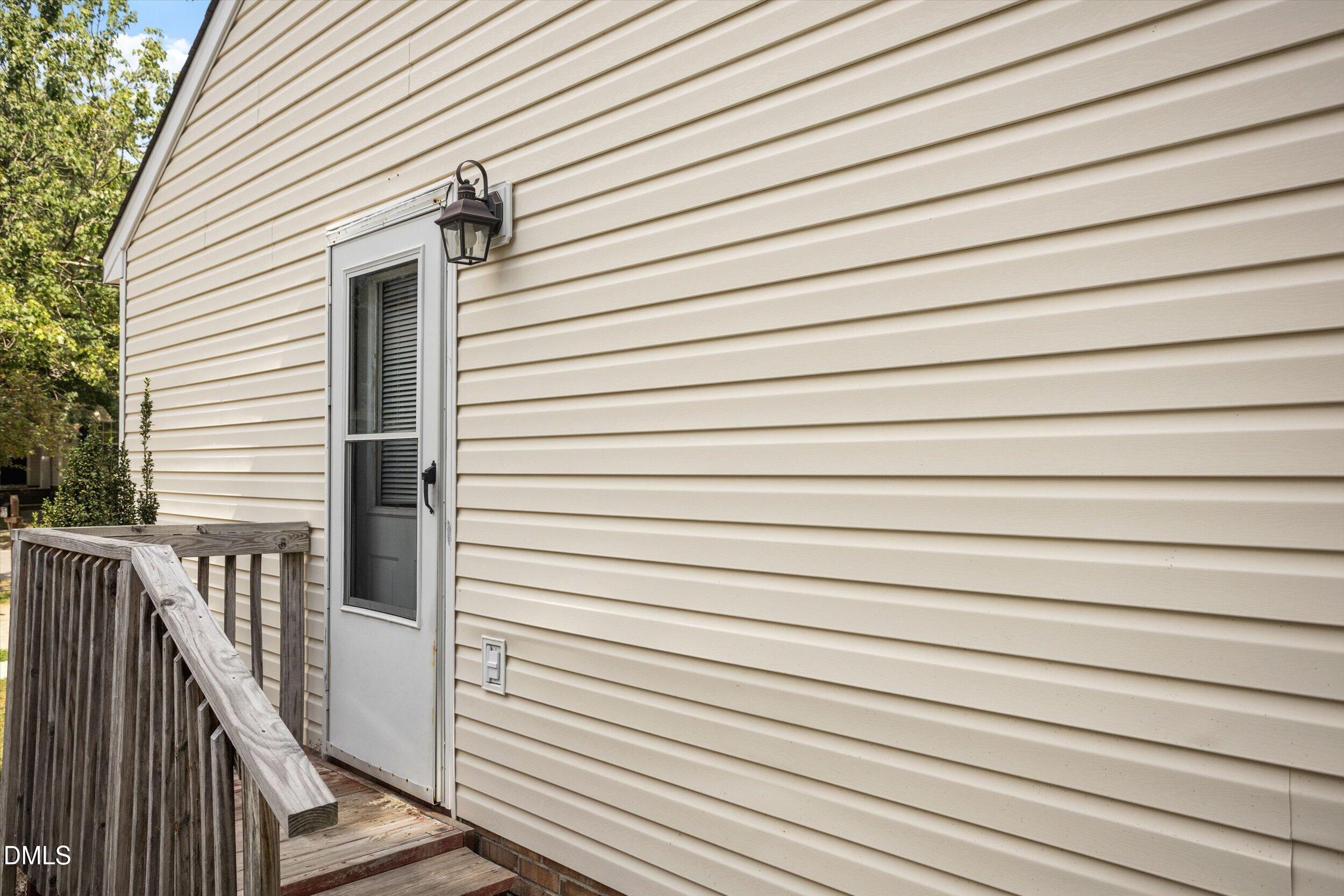 214 Highgate Circle Property Photo 25