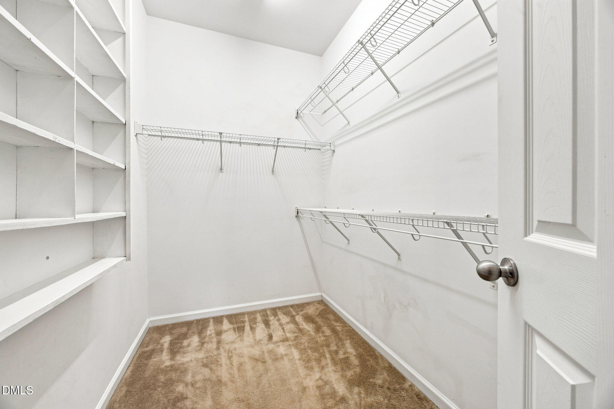 8111 Willowglen Drive Property Photo 13