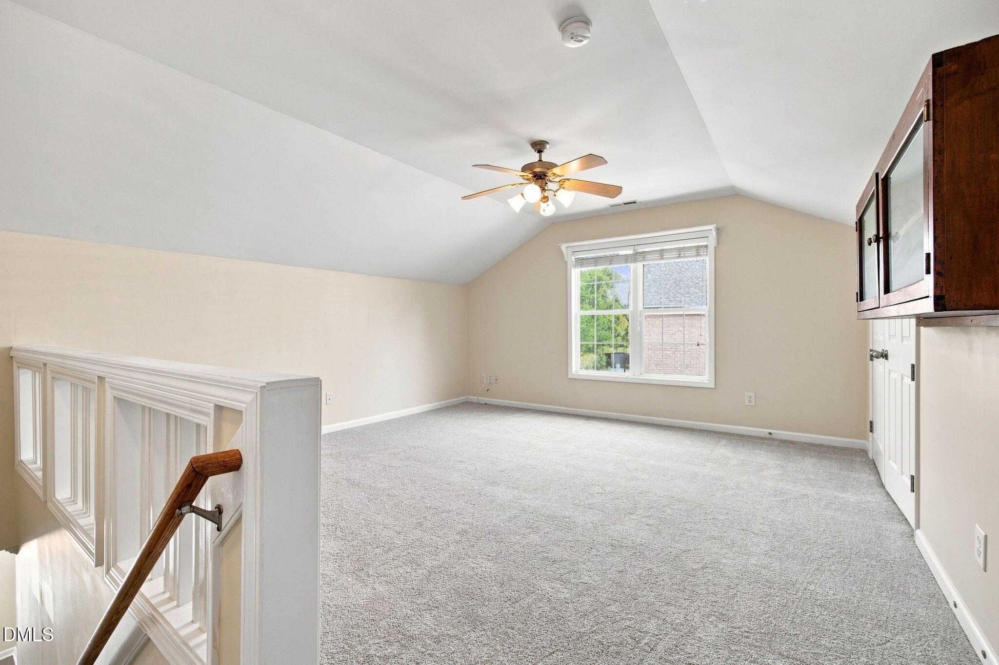 8111 Willowglen Drive Property Photo 16