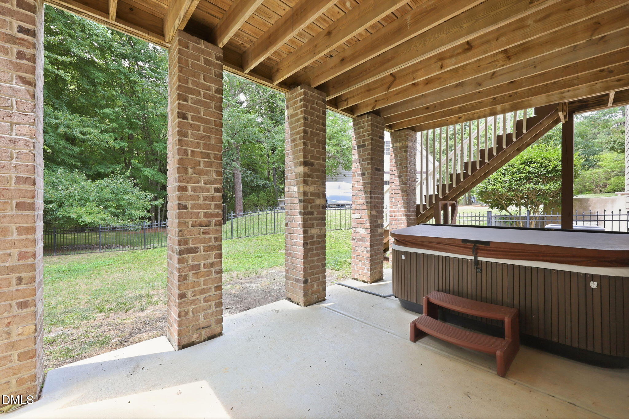 8401 Chelridge Drive Property Photo 9
