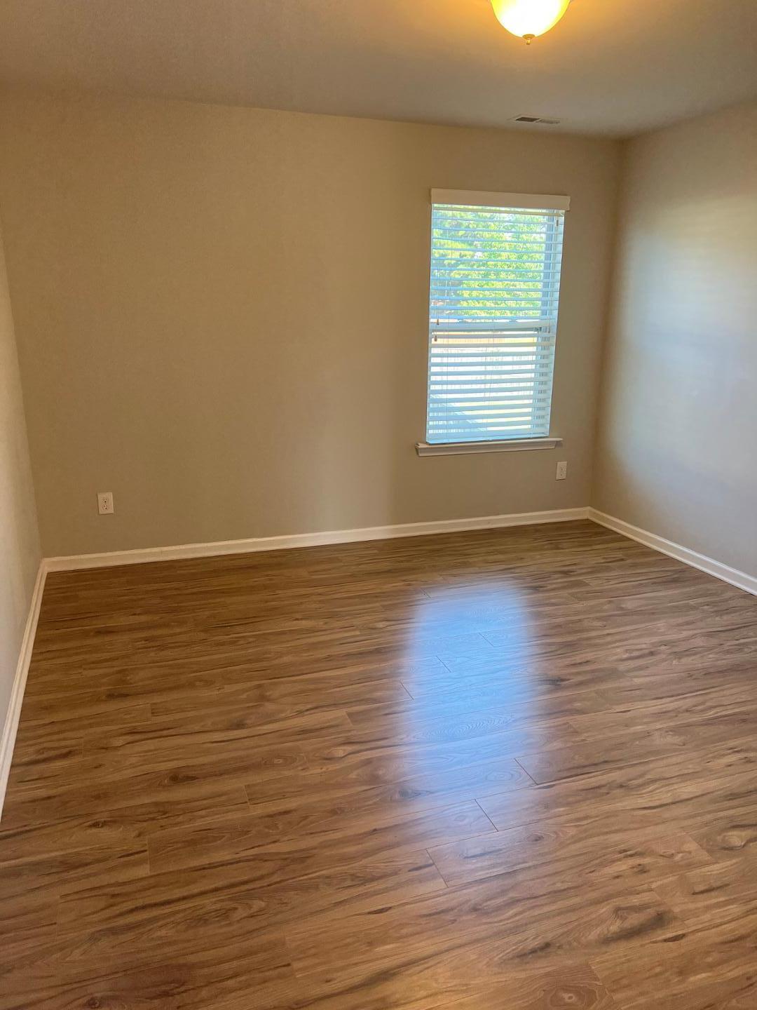 832 Ember Drive Property Photo 32