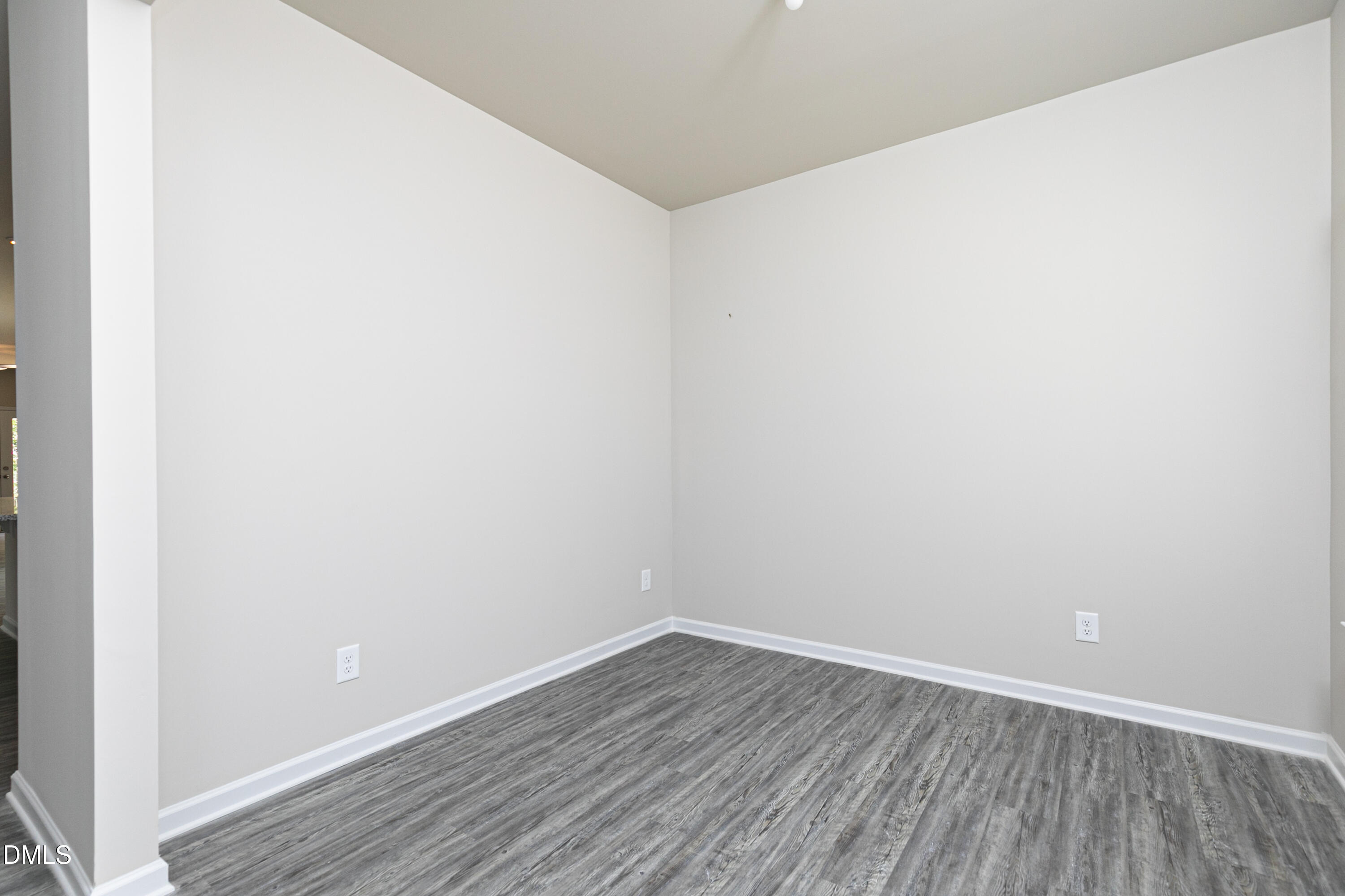 206 E American Marigold Drive Property Photo 4