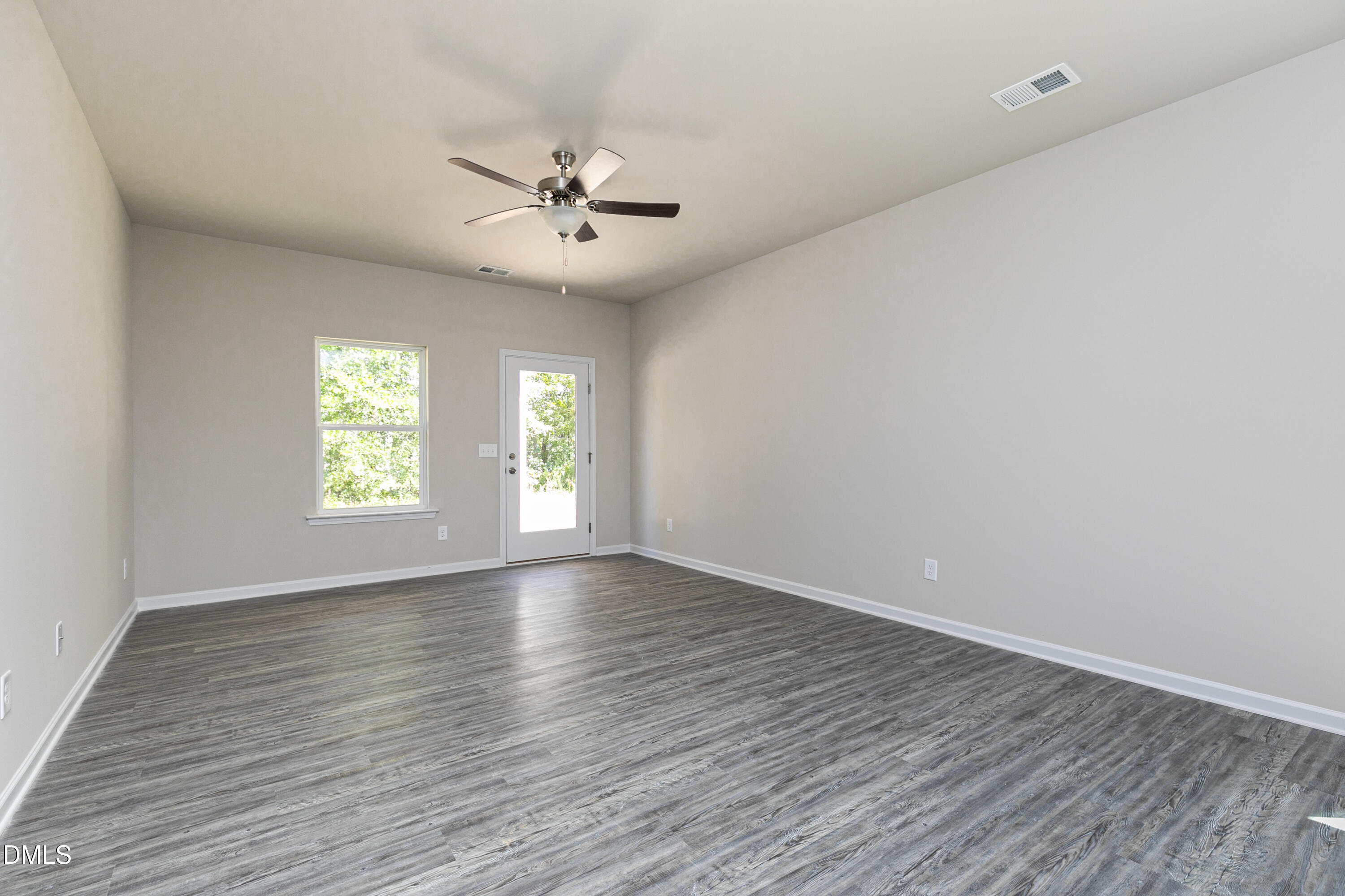 206 E American Marigold Drive Property Photo 6