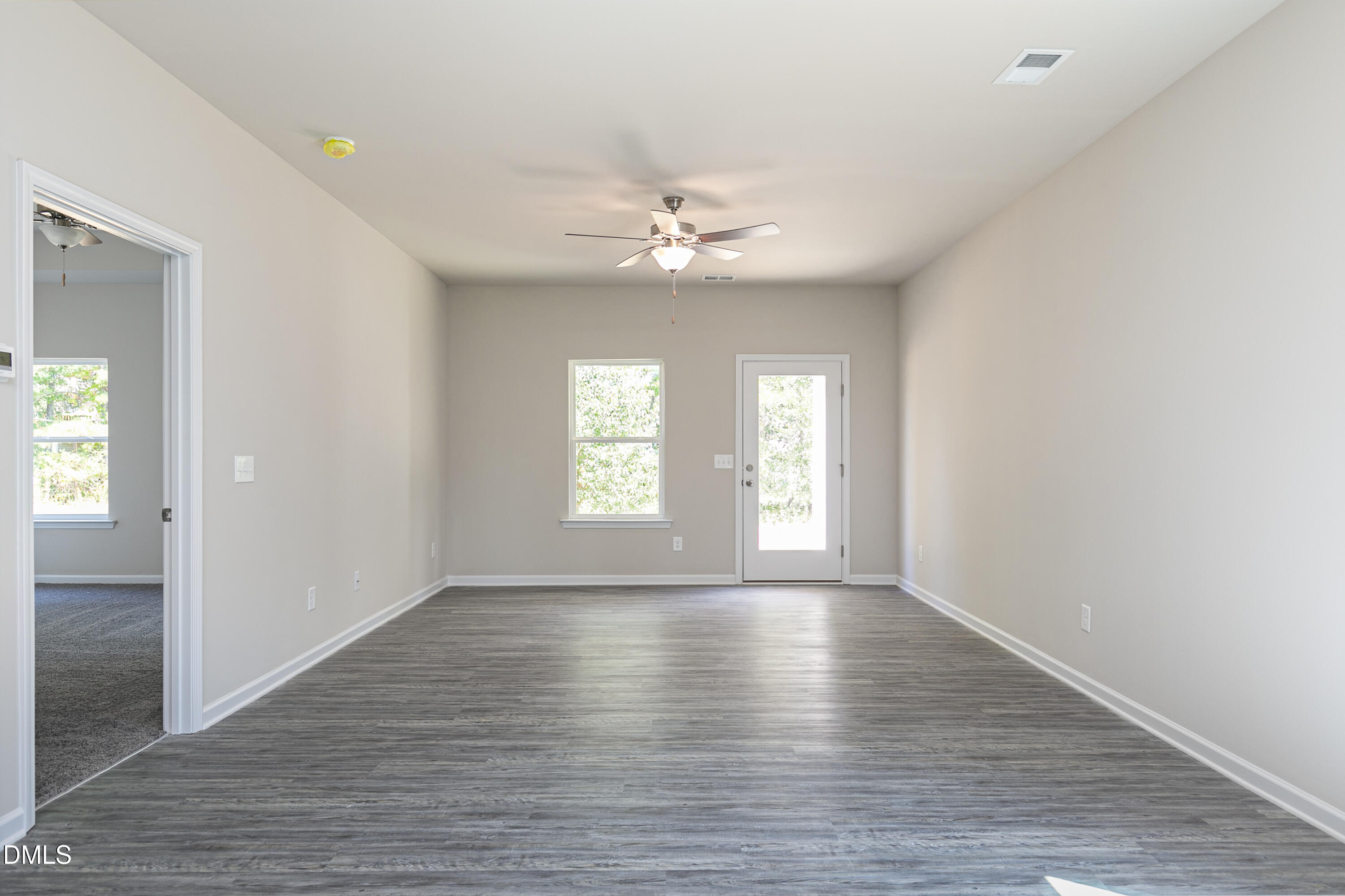 206 E American Marigold Drive Property Photo 7