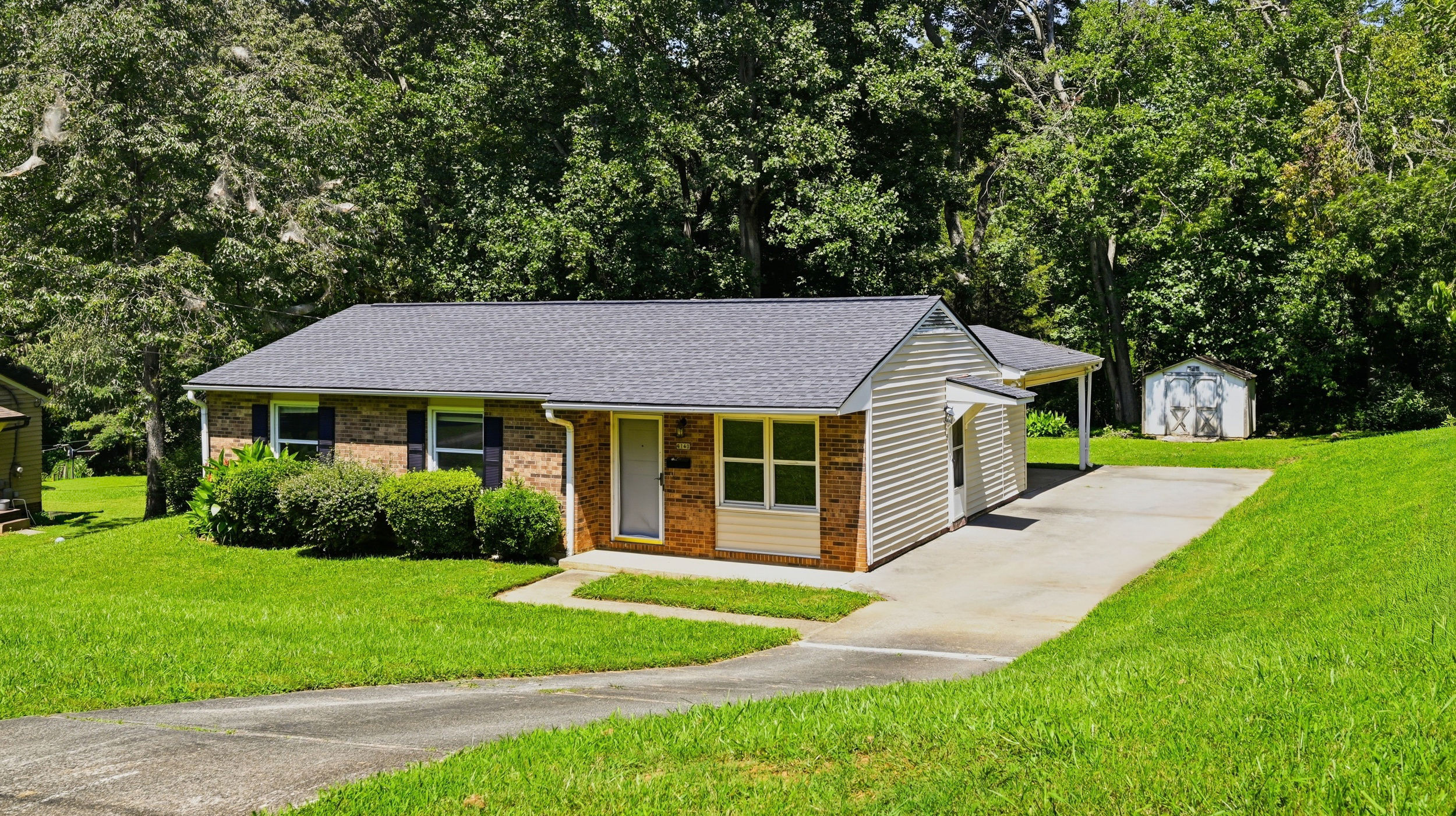 4140 Sunflower Circle Property Photo 1