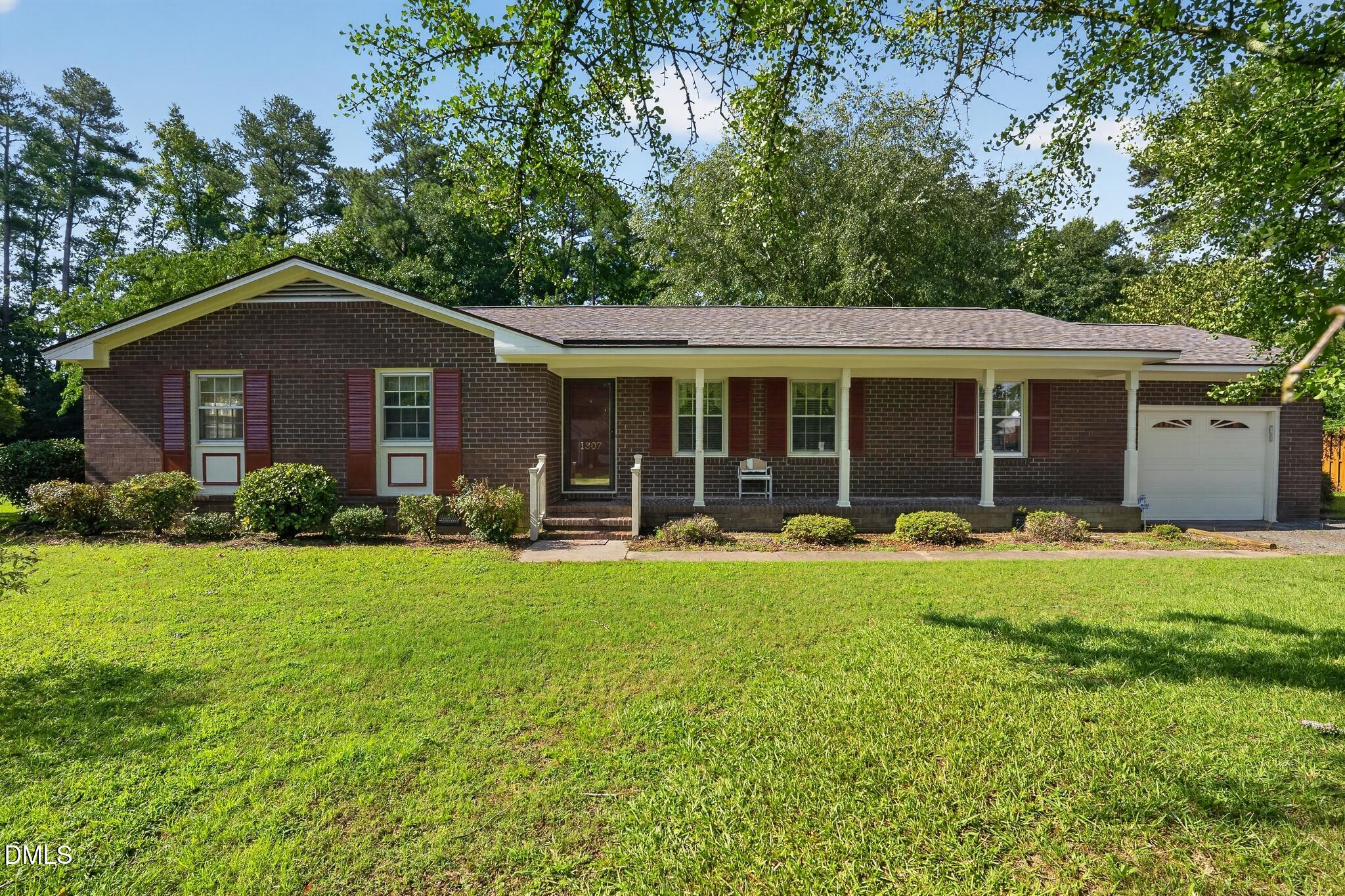1307 Charles Drive Property Photo 1