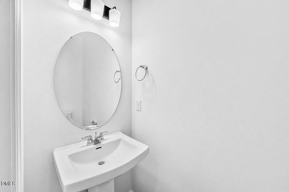 324 Sweetbay Tree Drive Property Photo 10