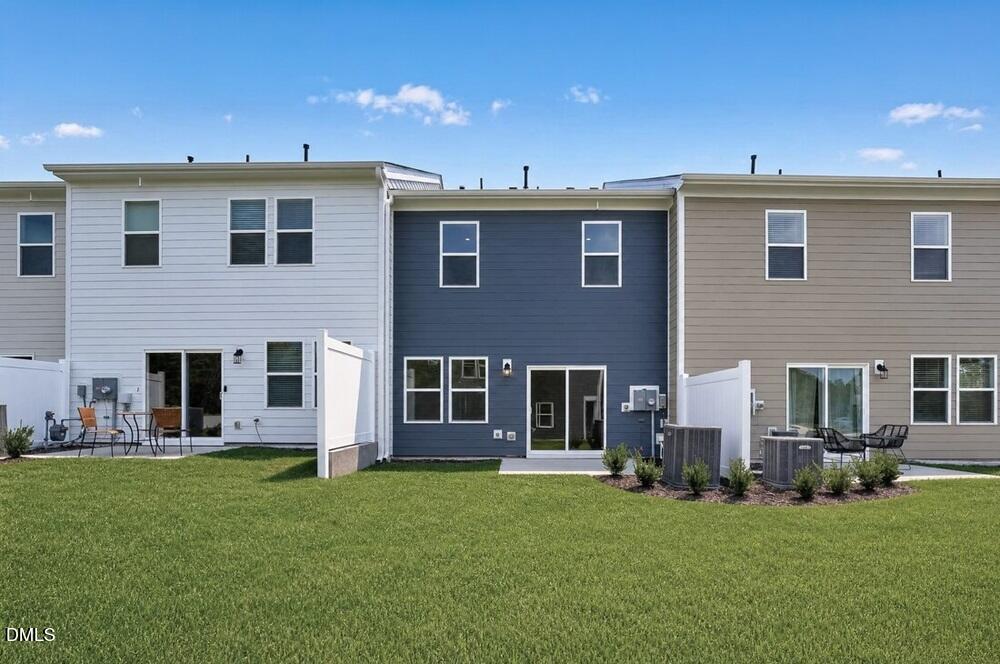 324 Sweetbay Tree Drive Property Photo 19