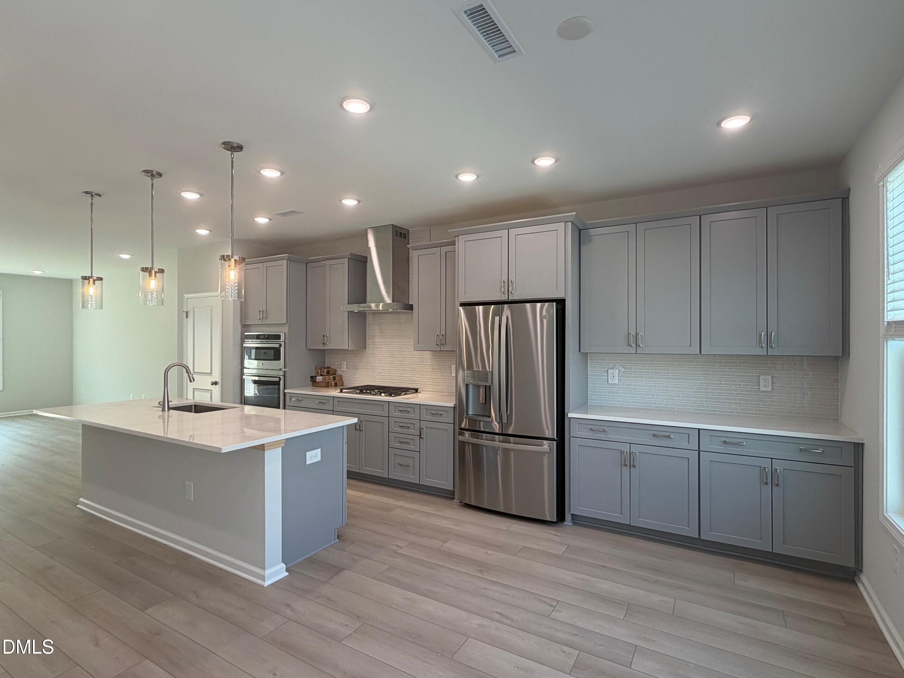 9041 Hazy Jade Way Property Photo 2