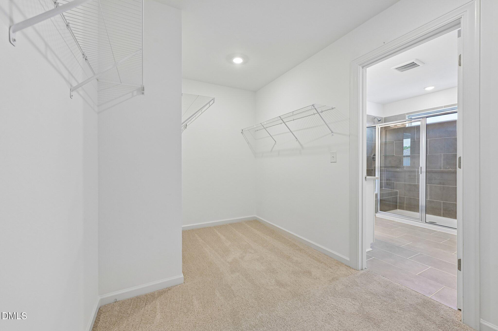 685 Sun Mdw Drive Property Photo 21