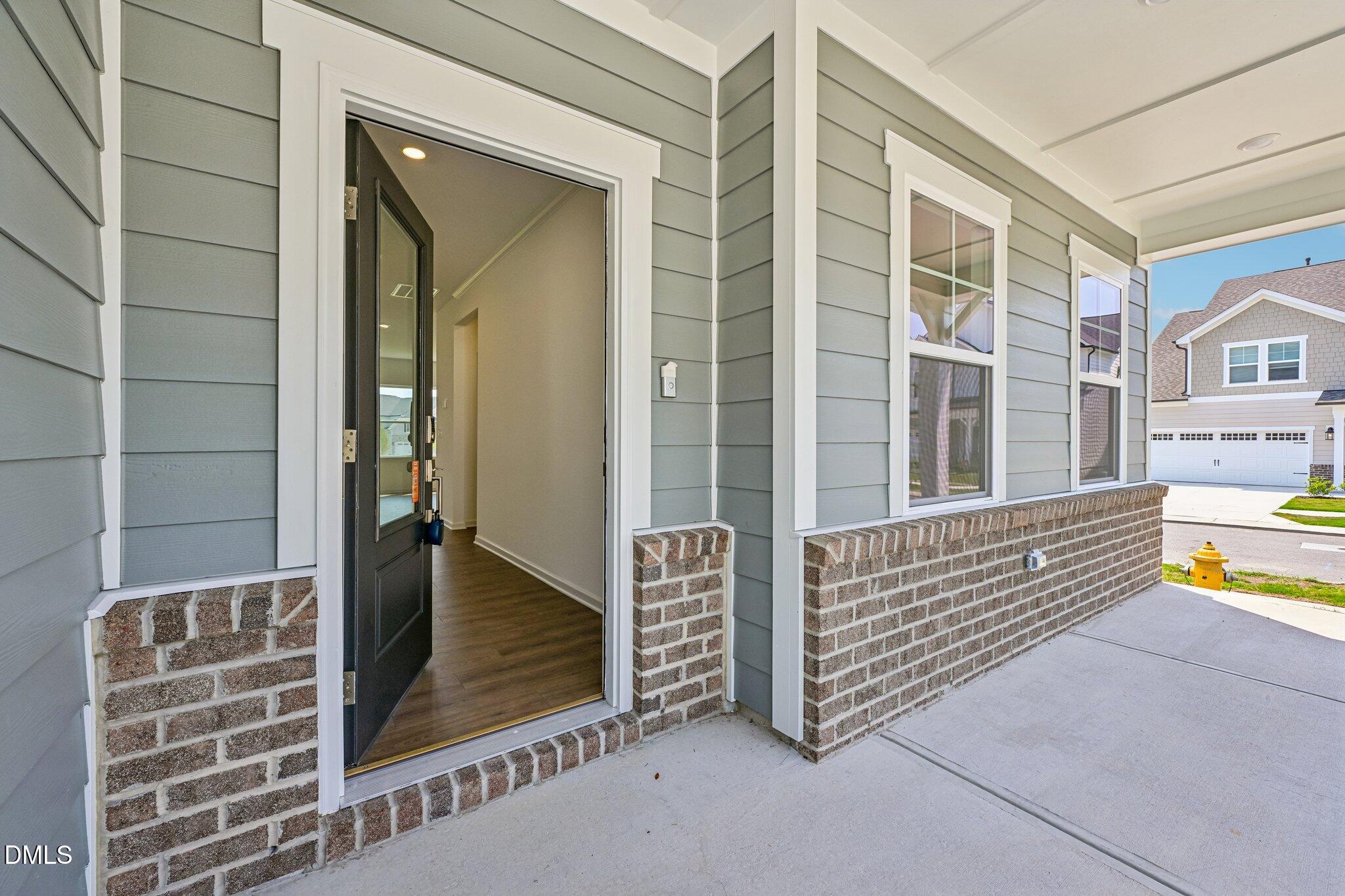 685 Sun Mdw Drive Property Photo 33