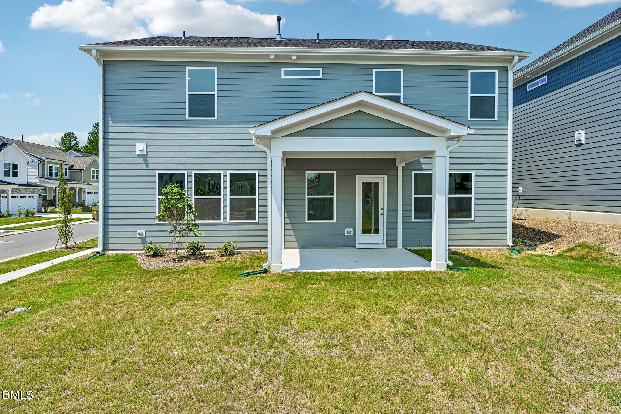 685 Sun Mdw Drive Property Photo 35