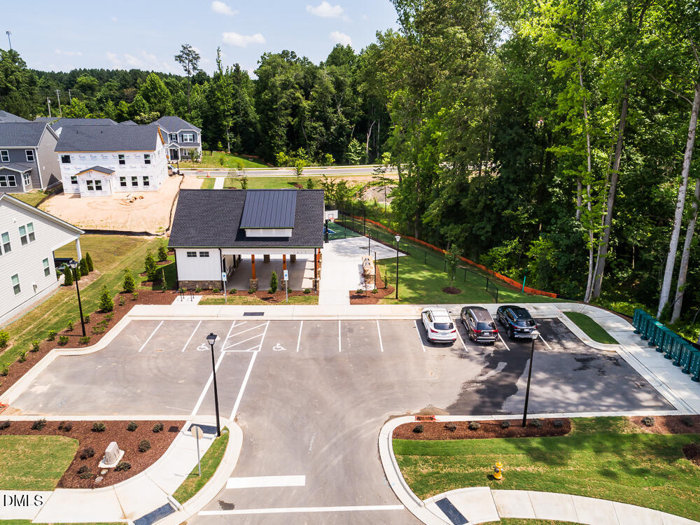 685 Sun Mdw Drive Property Photo 44