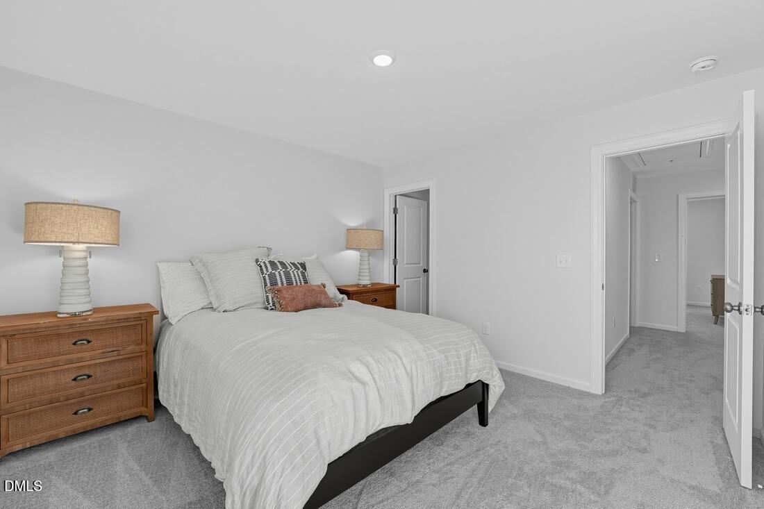 685 Sun Meadow Drive Property Photo 20