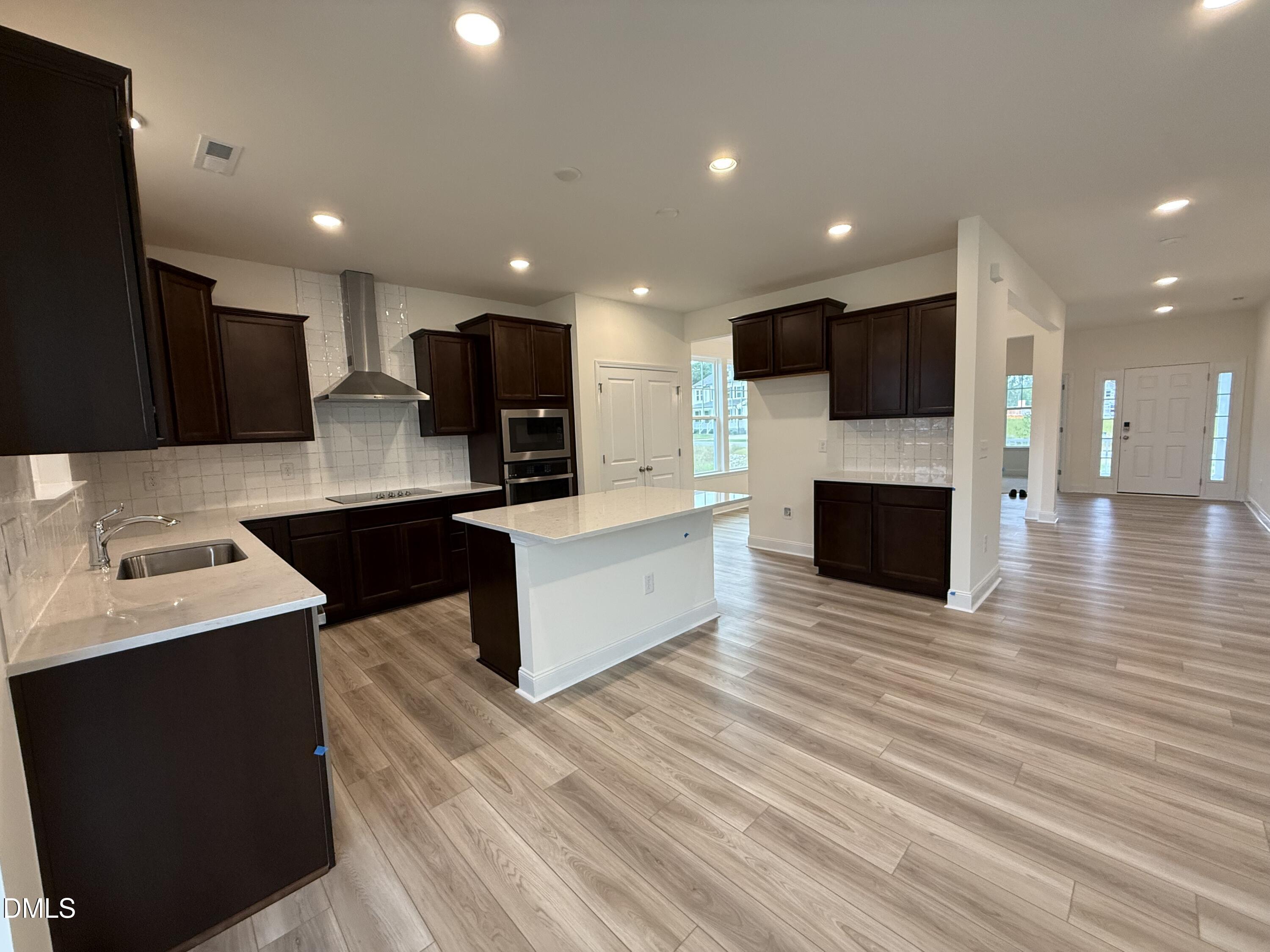 58 Biscayne Court Property Photo 2