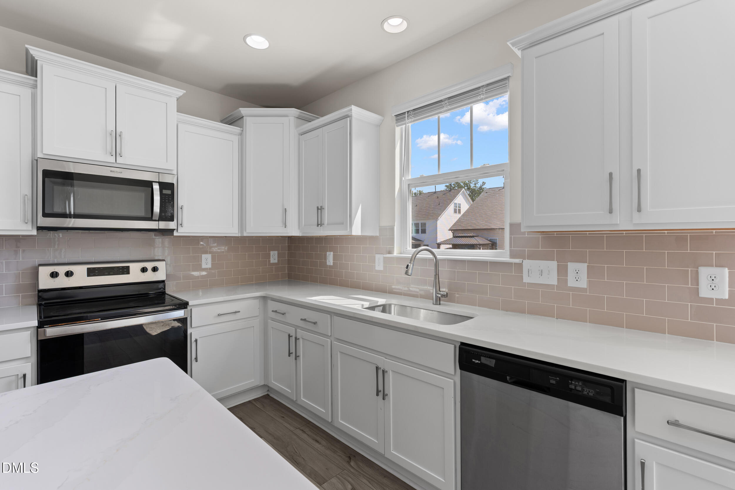 103 Shady Oaks Road Property Photo 3