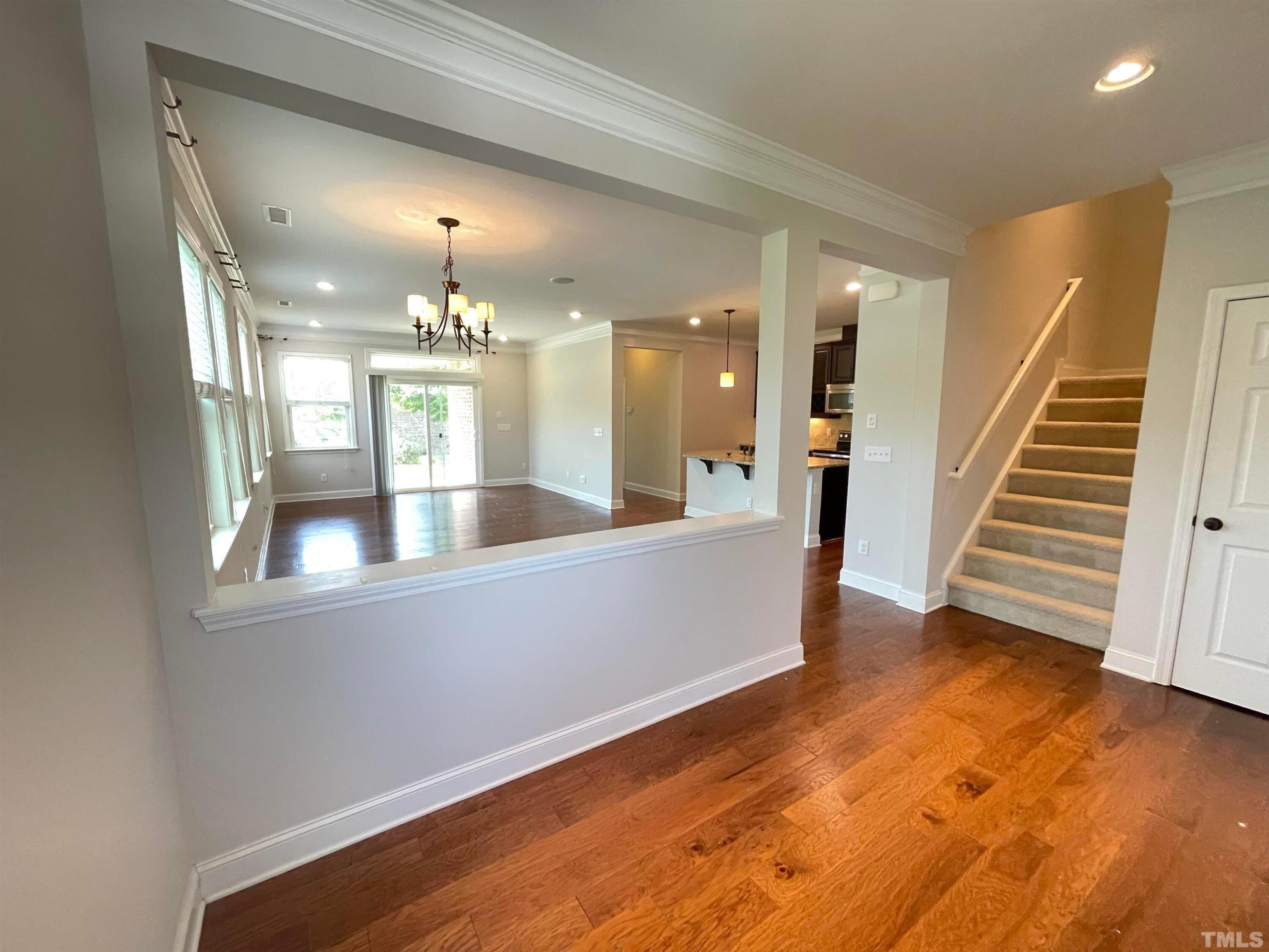 1454 Glenwater Drive Property Photo 3