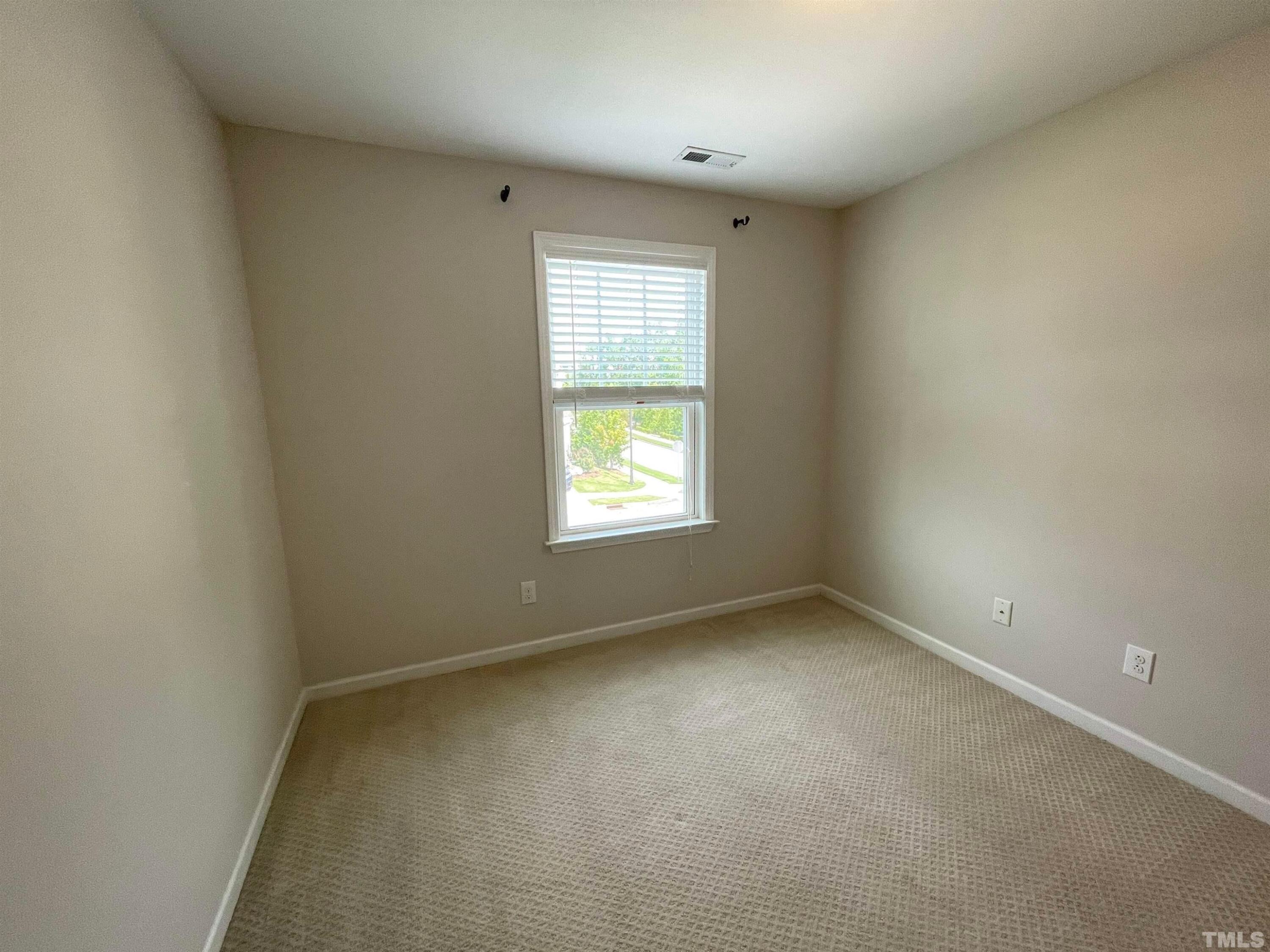 1454 Glenwater Drive Property Photo 14