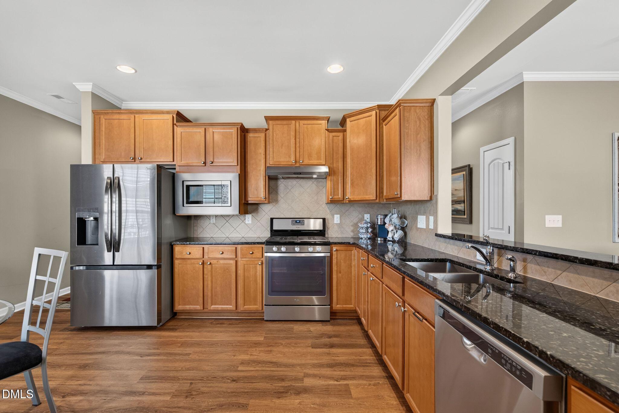 209 Rosedale Creek Drive Property Photo 3