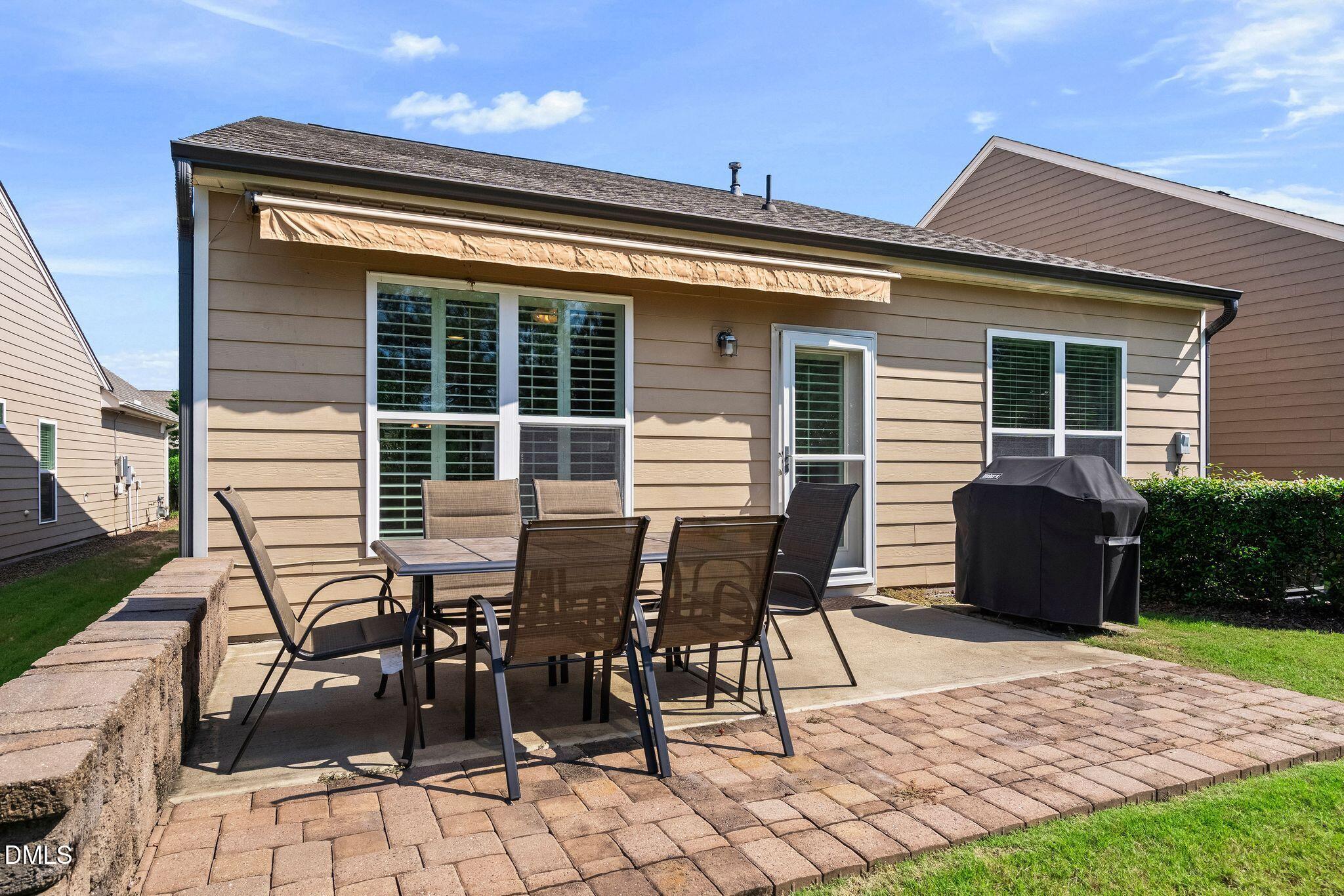 209 Rosedale Creek Drive Property Photo 27