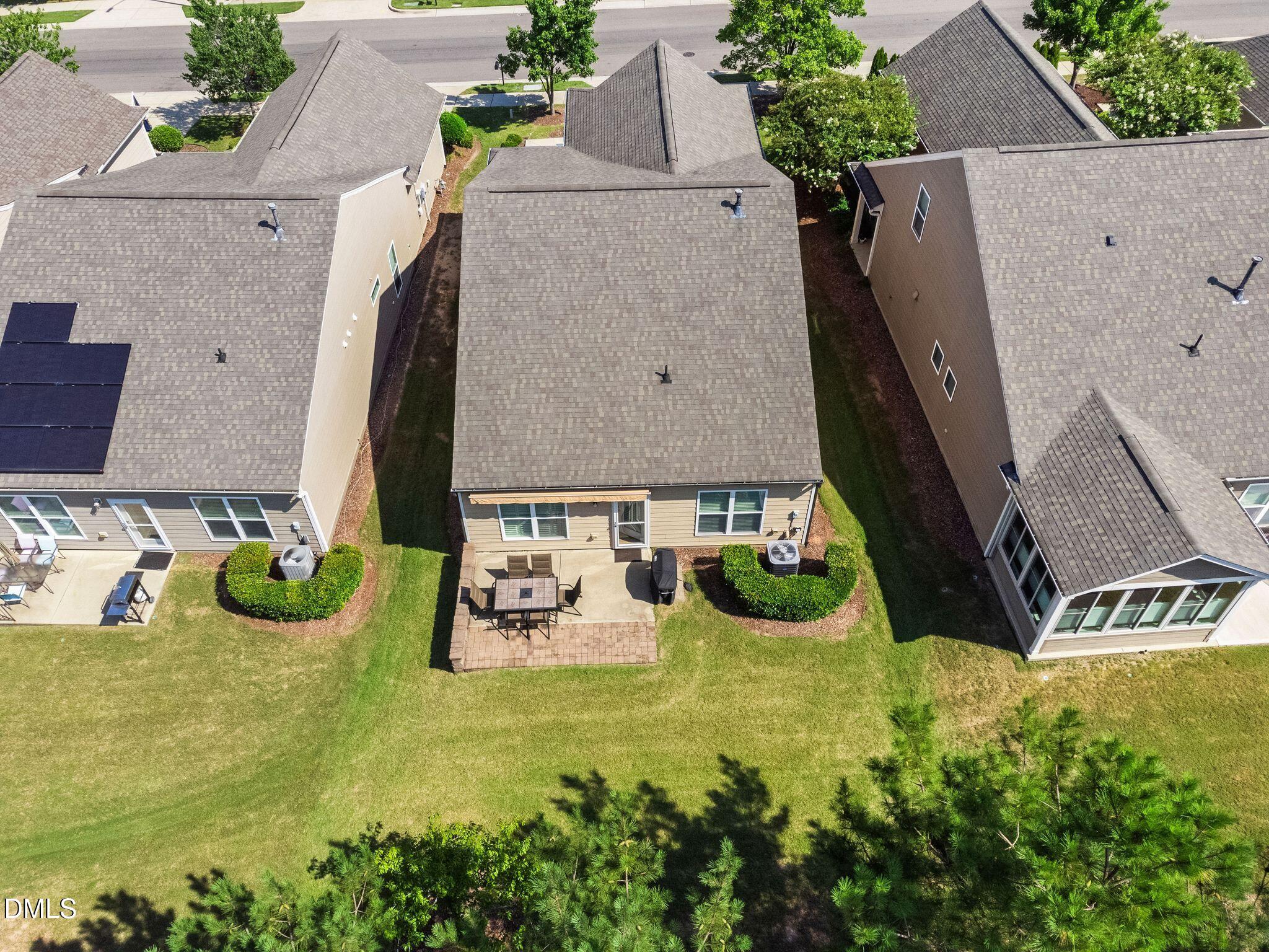 209 Rosedale Creek Drive Property Photo 31