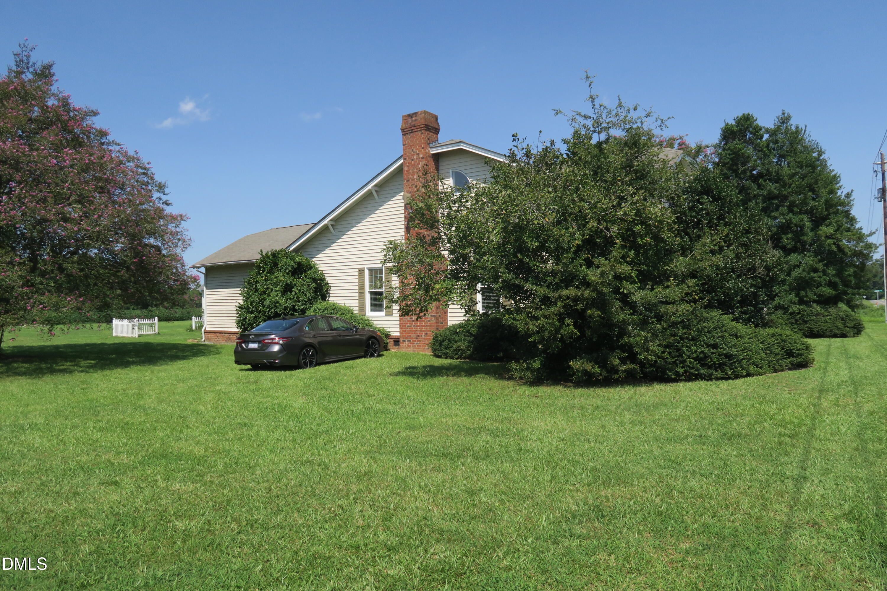 4611 Old Beulah Road Property Photo 4