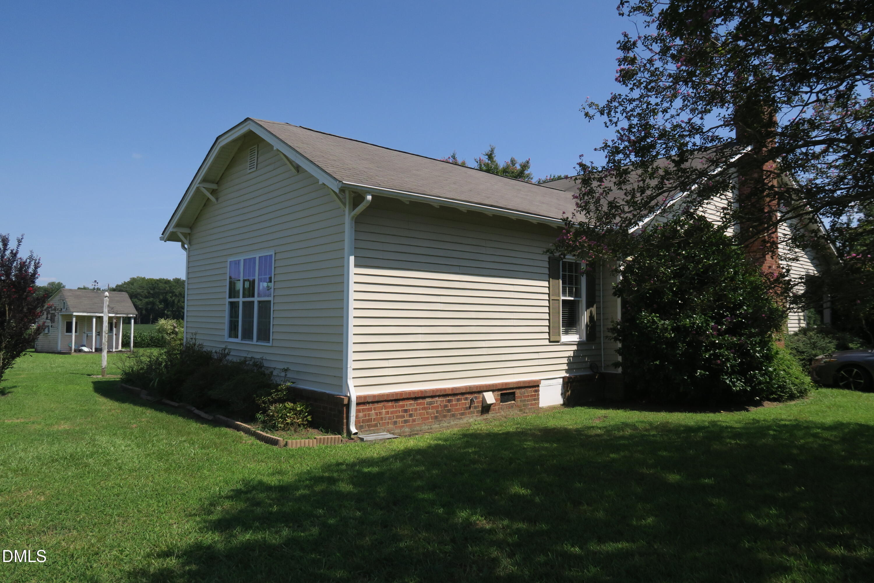 4611 Old Beulah Road Property Photo 5