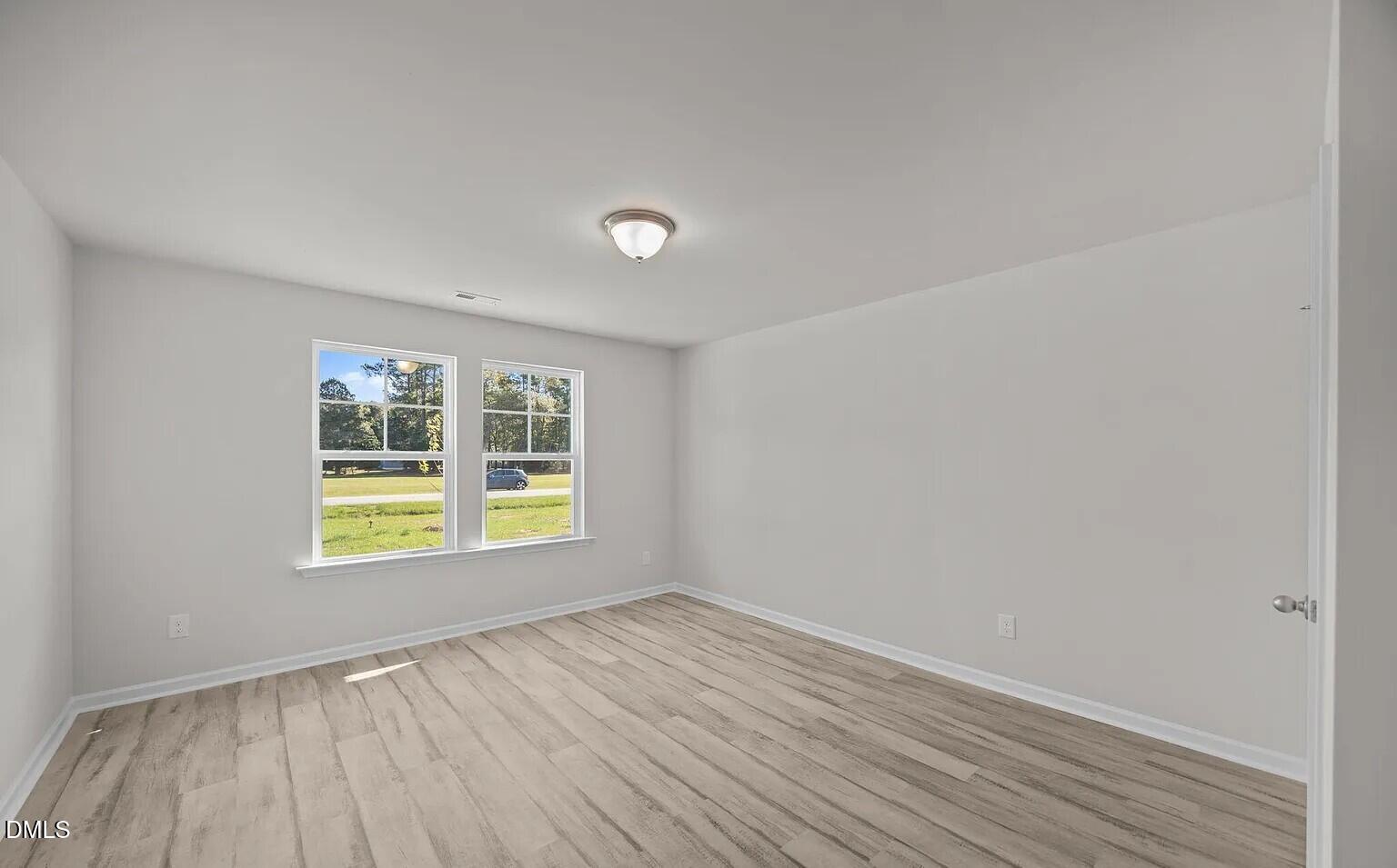 213 Slatestone Road Property Photo 15