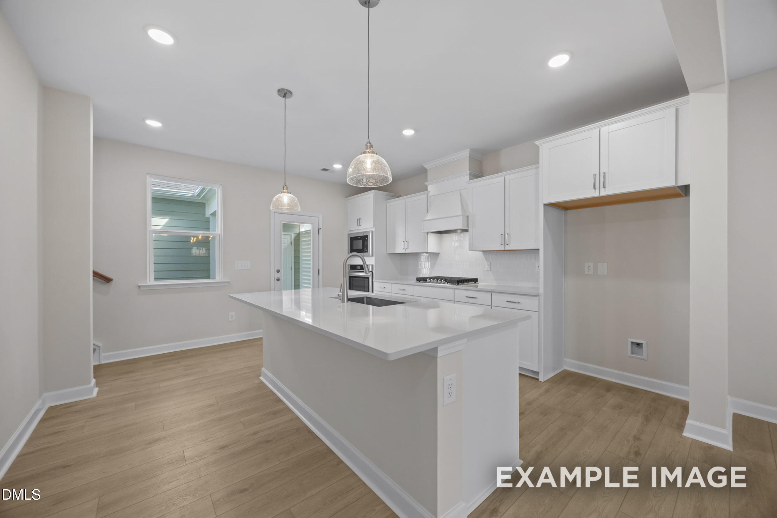 1072 Old Knight Road Property Photo 3