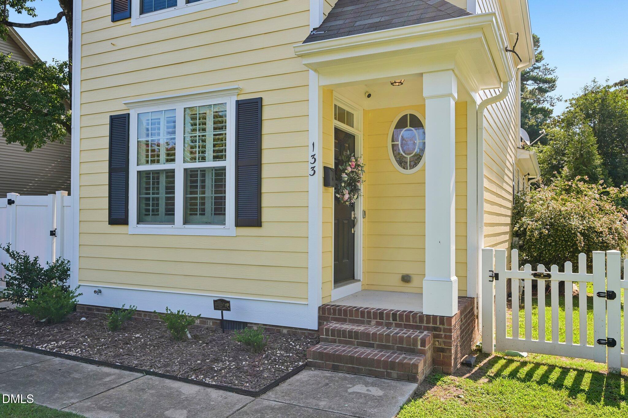 133 Raleigh Street Property Photo 3